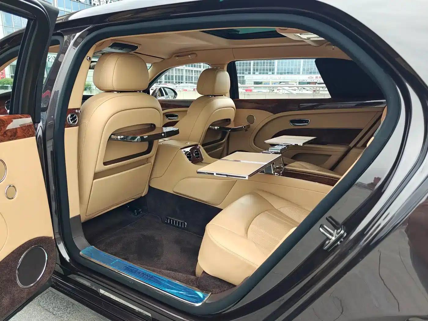 Mulsanne 2017 6.8T Long Wheelbase — миниатюра 19