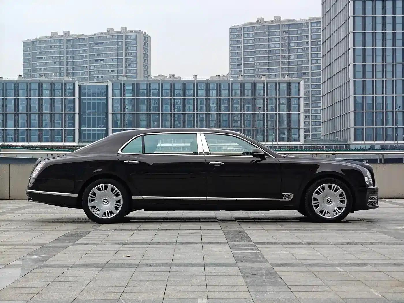 Mulsanne 2017 6.8T Long Wheelbase — миниатюра 4