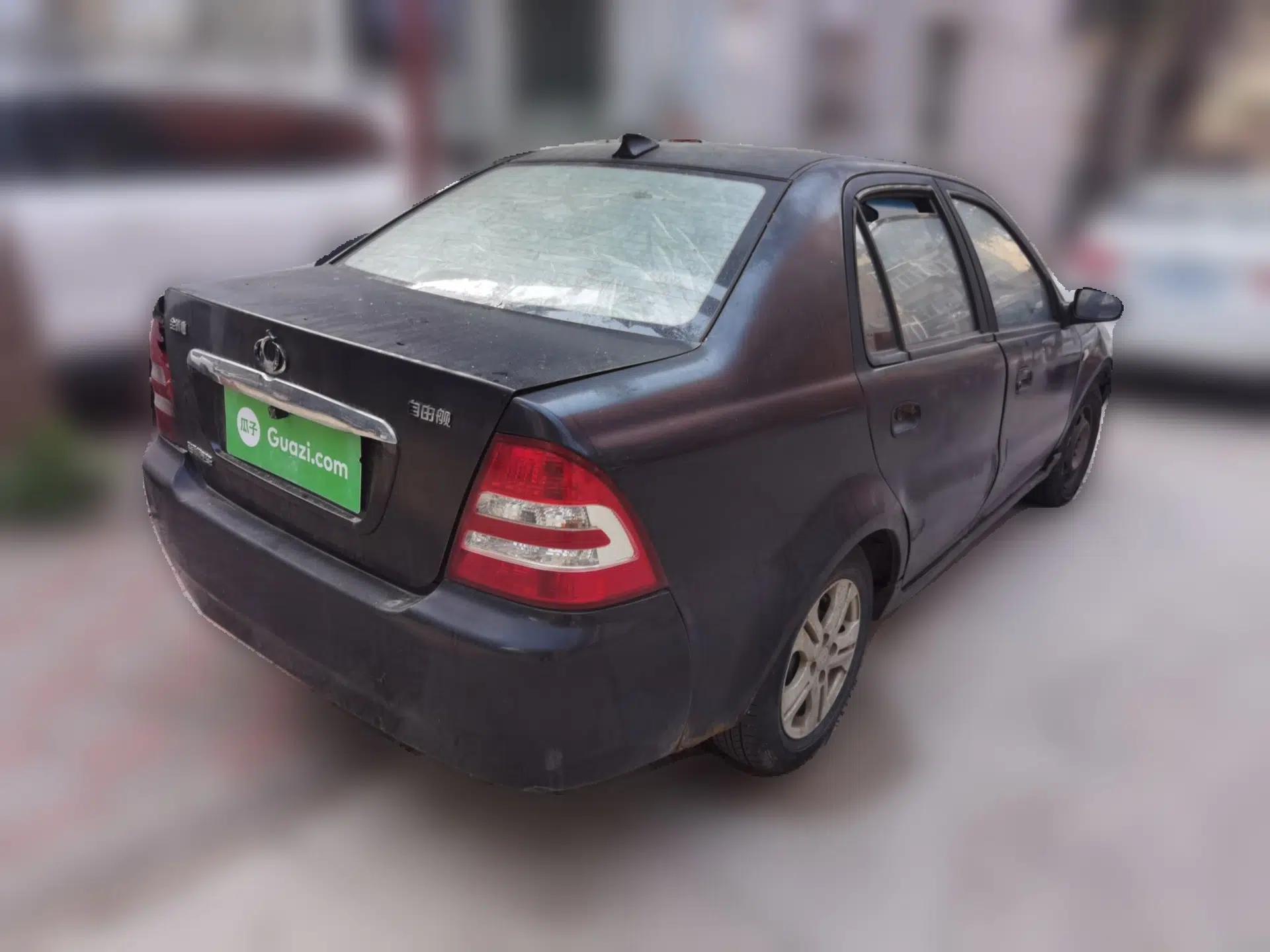Geely Auto Liberty Ship 2012 1.3L Manual Fashion II — миниатюра 6