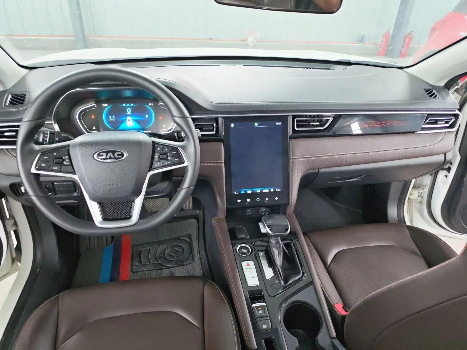 JAC Group J7 2020 1.5T CVT Superior Trim — миниатюра 12