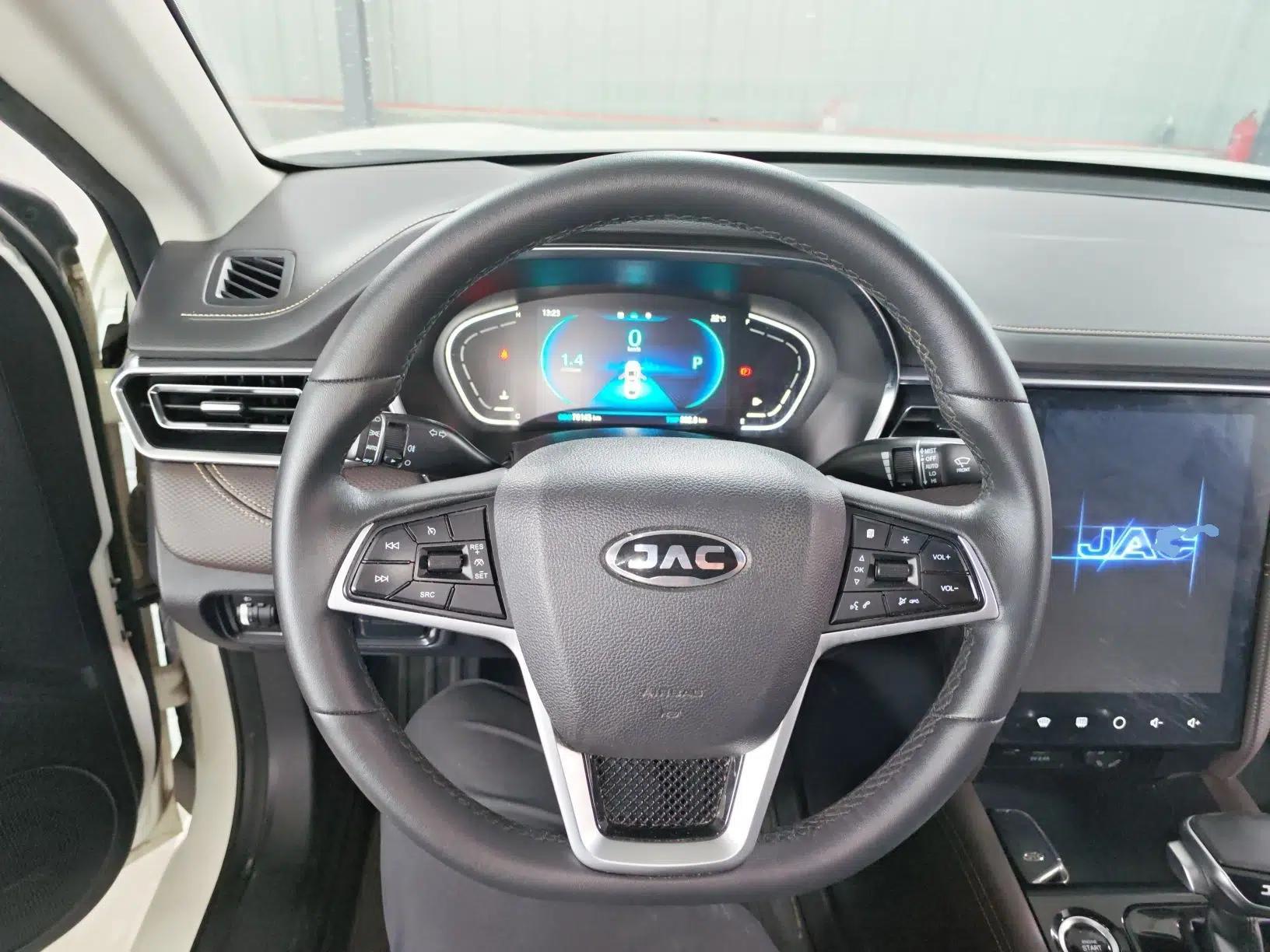 JAC Group J7 2020 1.5T CVT Superior Trim — миниатюра 13