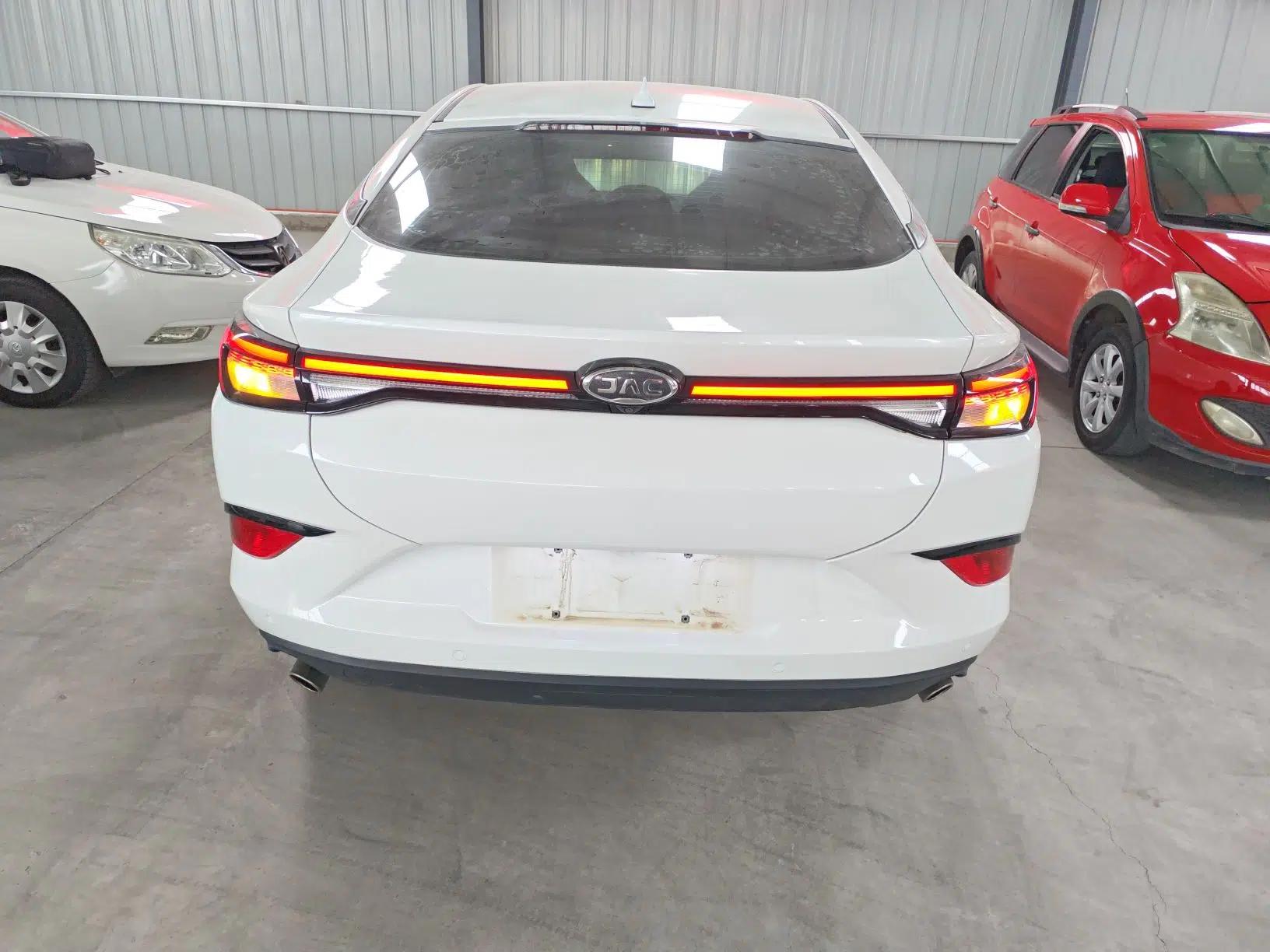 JAC Group J7 2020 1.5T CVT Superior Trim — миниатюра 3