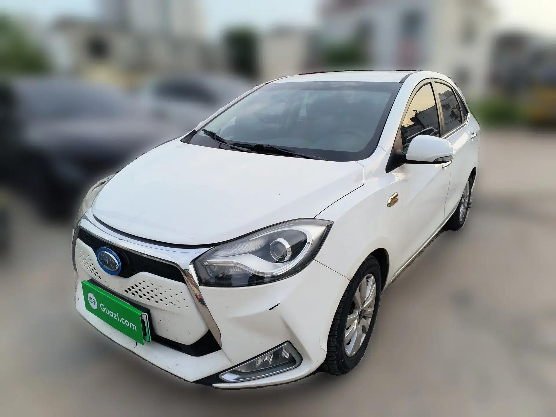 JAC Group iEV 2015 iEV5 — миниатюра 1