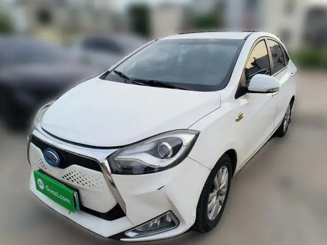 JAC Group iEV 2015 iEV5