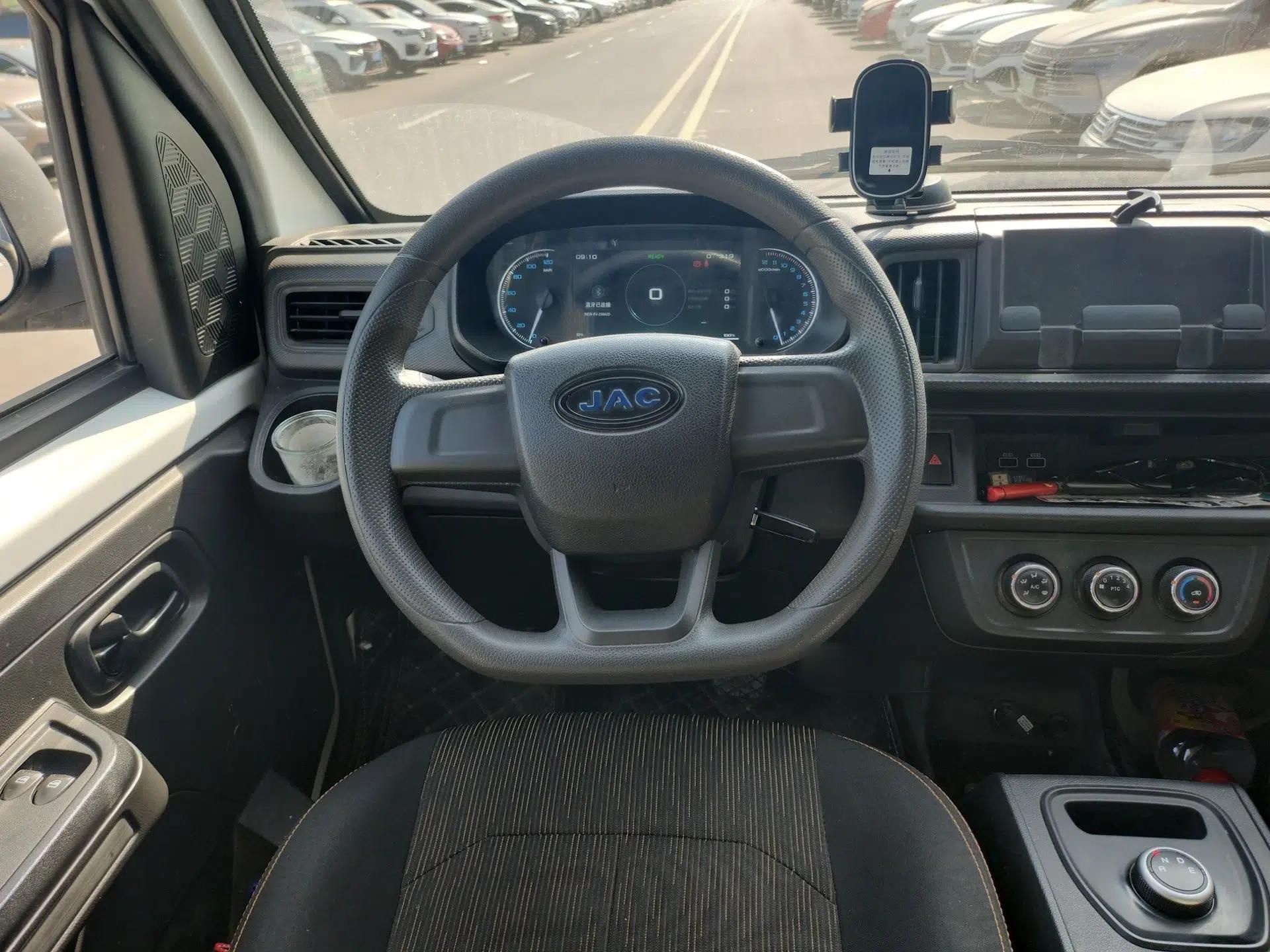 JAC Group Blue Cat 2023 M1 Zhongxinhang 38.64kWh Elite Edition — миниатюра 11