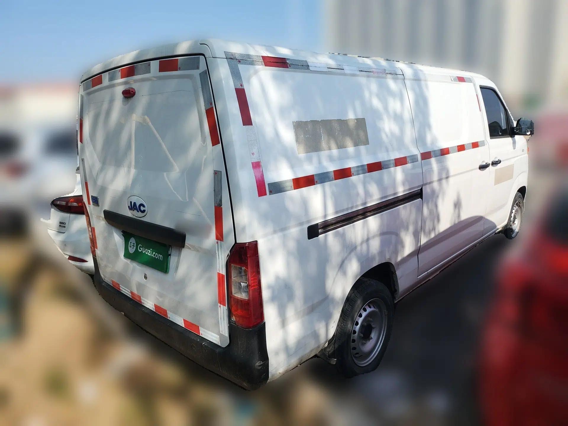 JAC Group Blue Cat 2023 M1 Zhongxinhang 38.64kWh Elite Edition — миниатюра 6