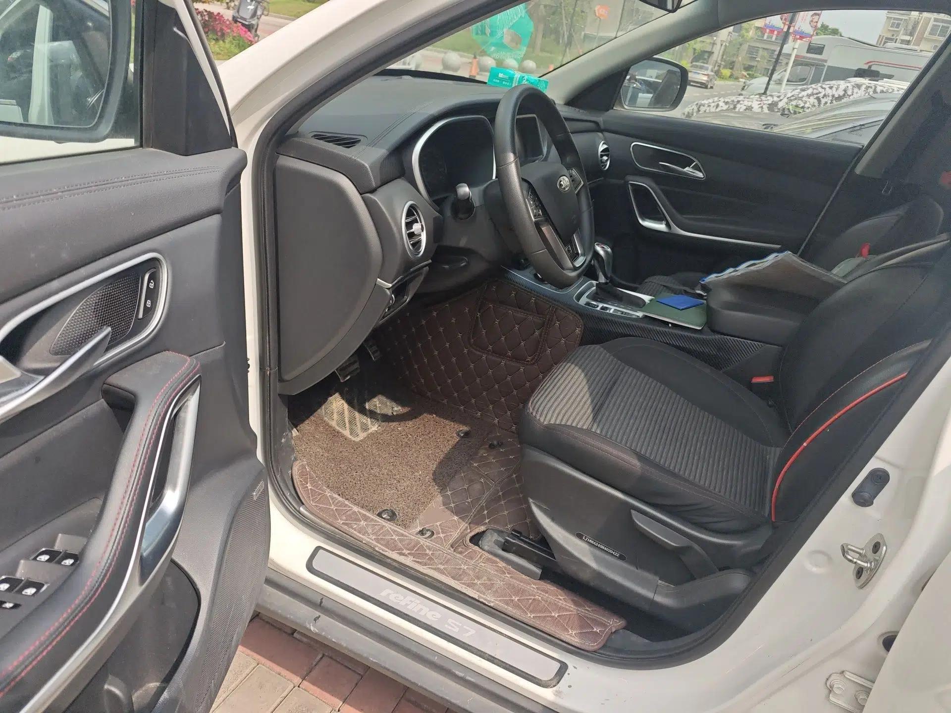 JAC Group Refine S7 2017 1.5T Automatic Comfort Model — миниатюра 17