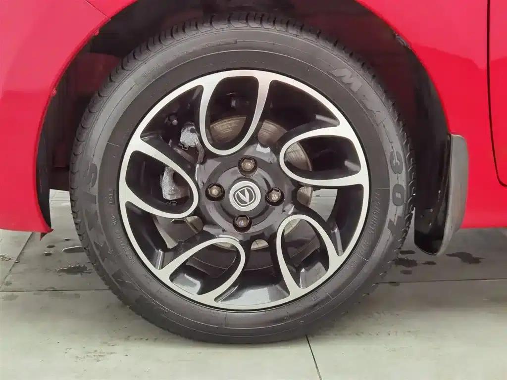 Benben 2014 1.4L Manual Deluxe Edition — миниатюра 17