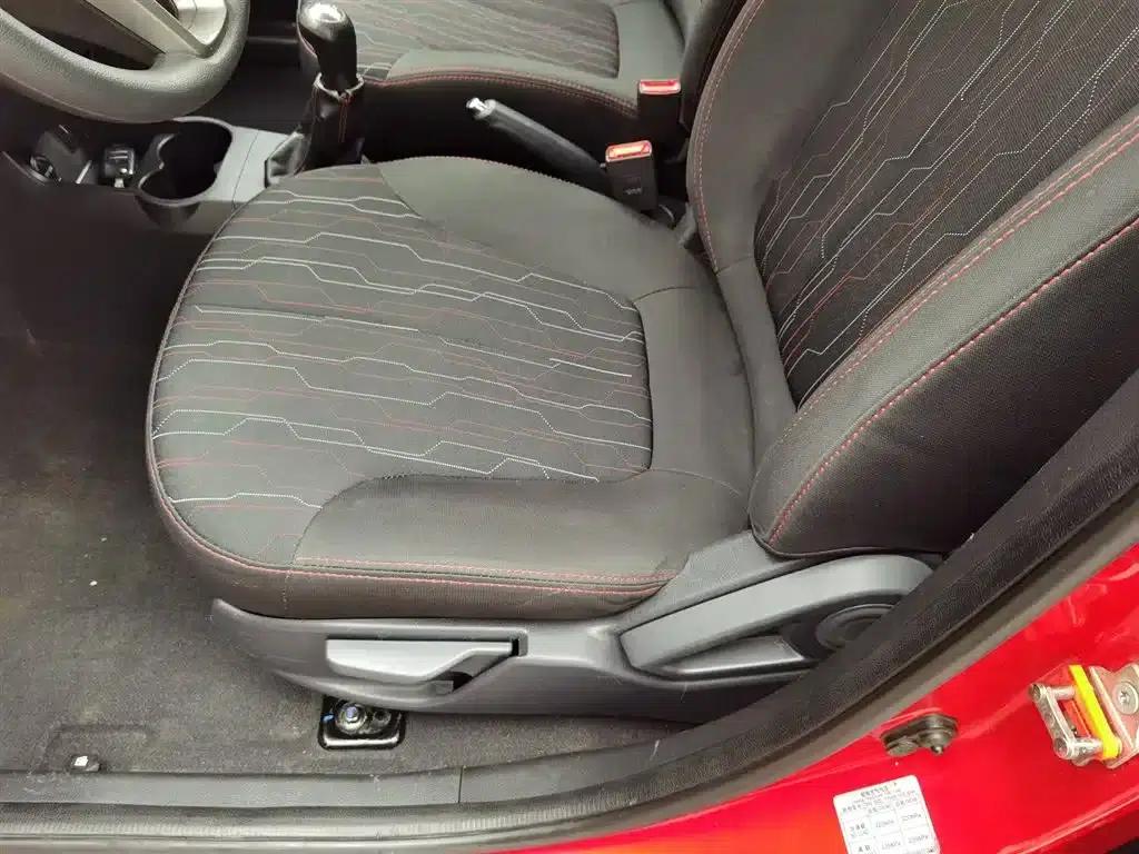 Benben 2014 1.4L Manual Deluxe Edition — миниатюра 20