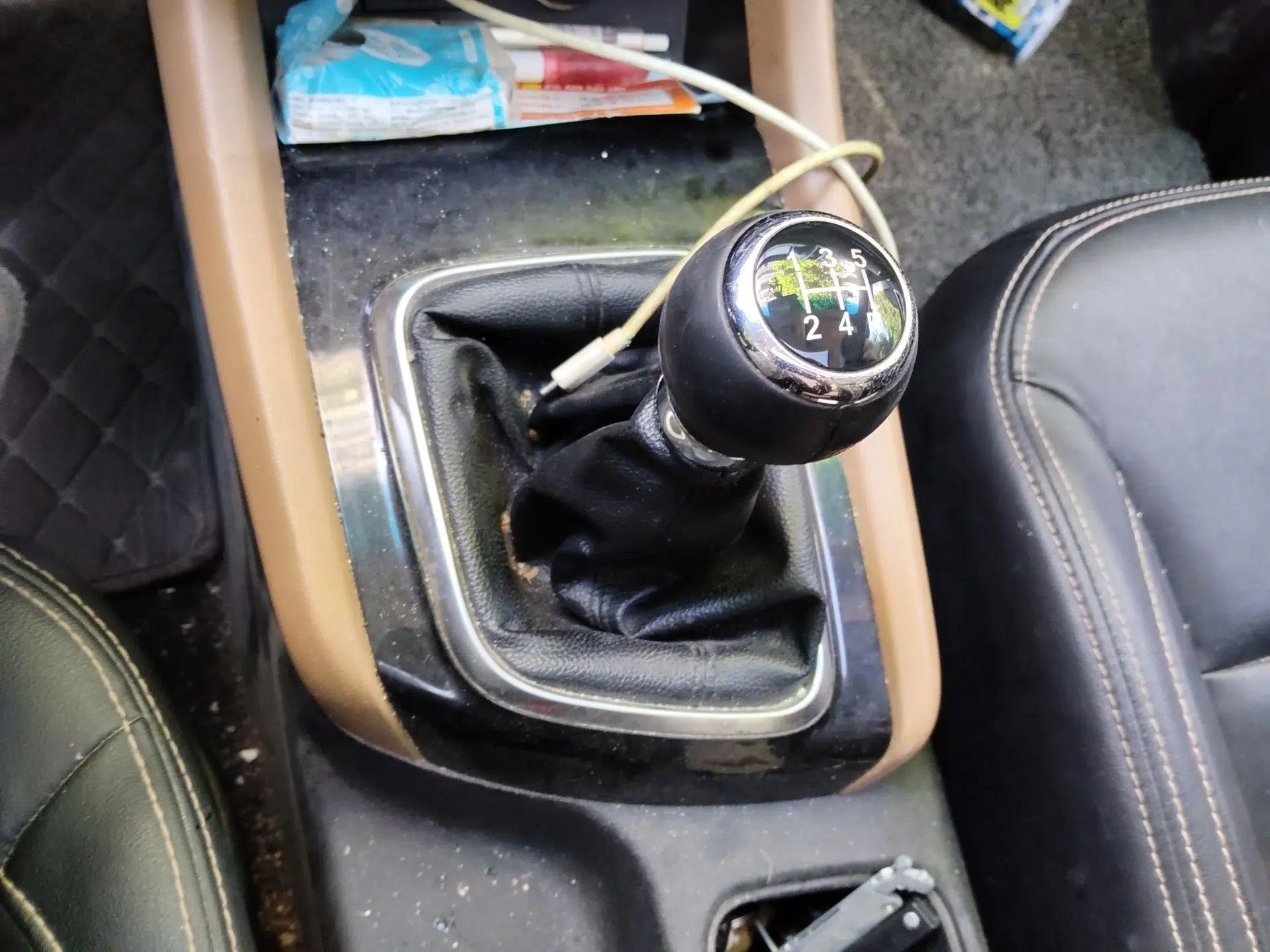 Jinbei F50 2017 1.6L Manual Luxury Model — миниатюра 15