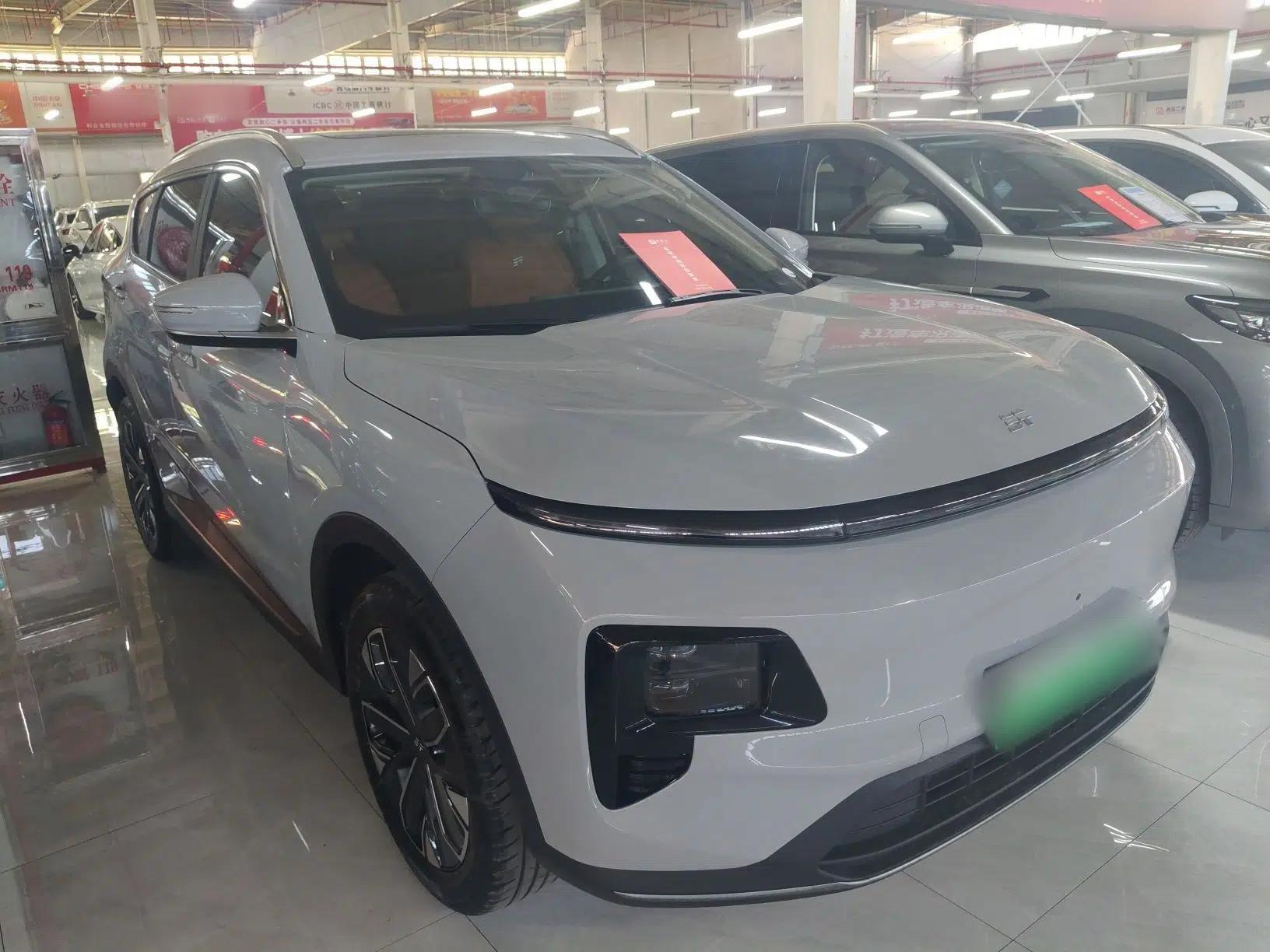 JETOUR Shanhai L7 2024 1.5T 120km MAX 5-Seater — миниатюра 3