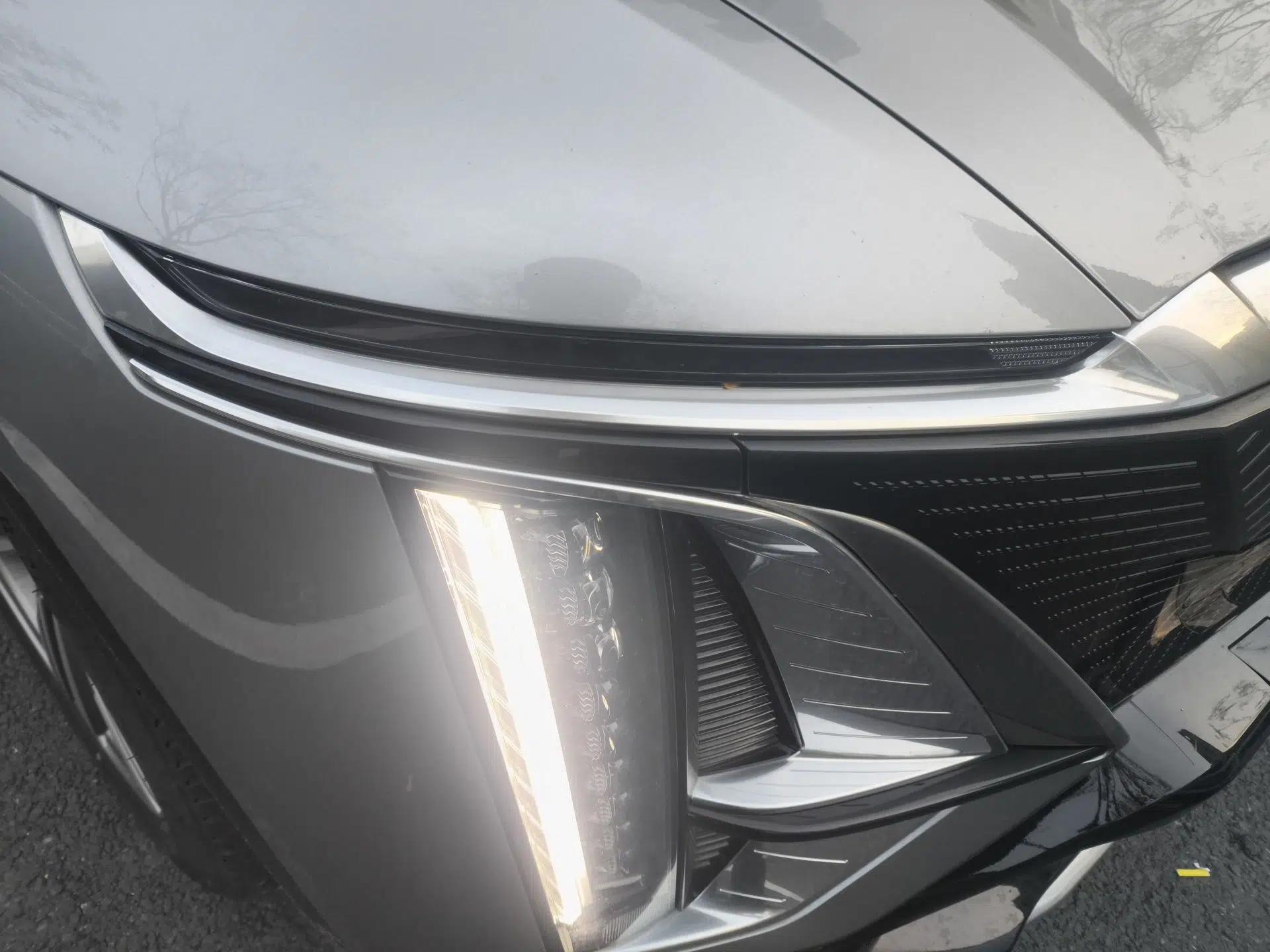 Cadillac LYRIQ 2022 Rear-Drive Long-Range Luxury Edition — миниатюра 7