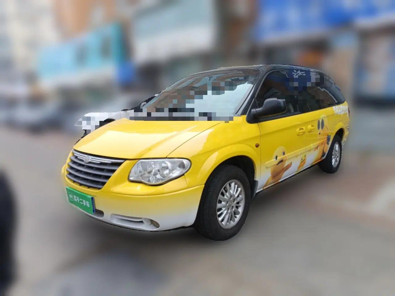 Chrysler Grand Voyager  — миниатюра 1