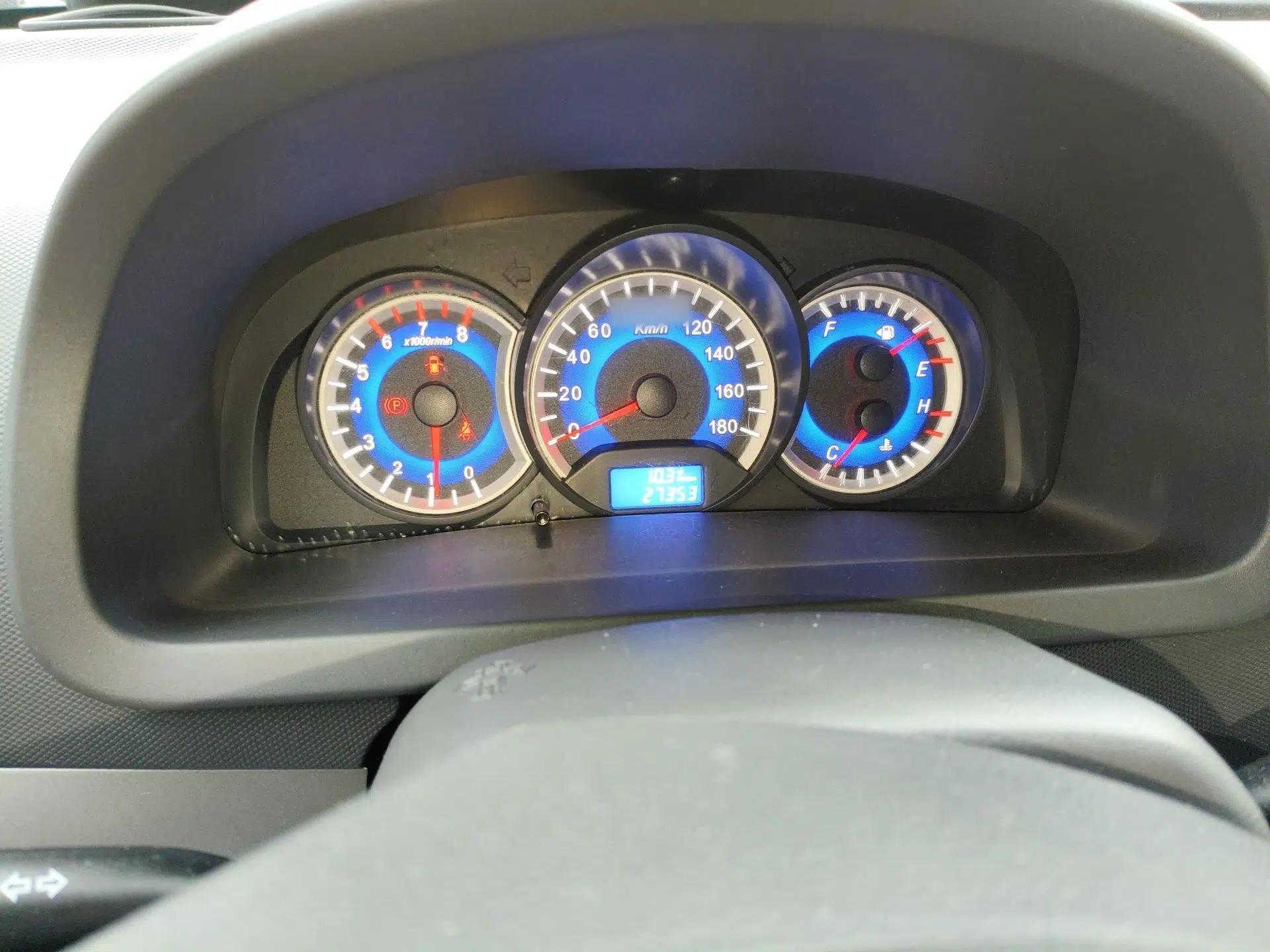 Suzuki Wagon R X5 2013 Revised Version 1.4L VVT Cruise Edition — миниатюра 10