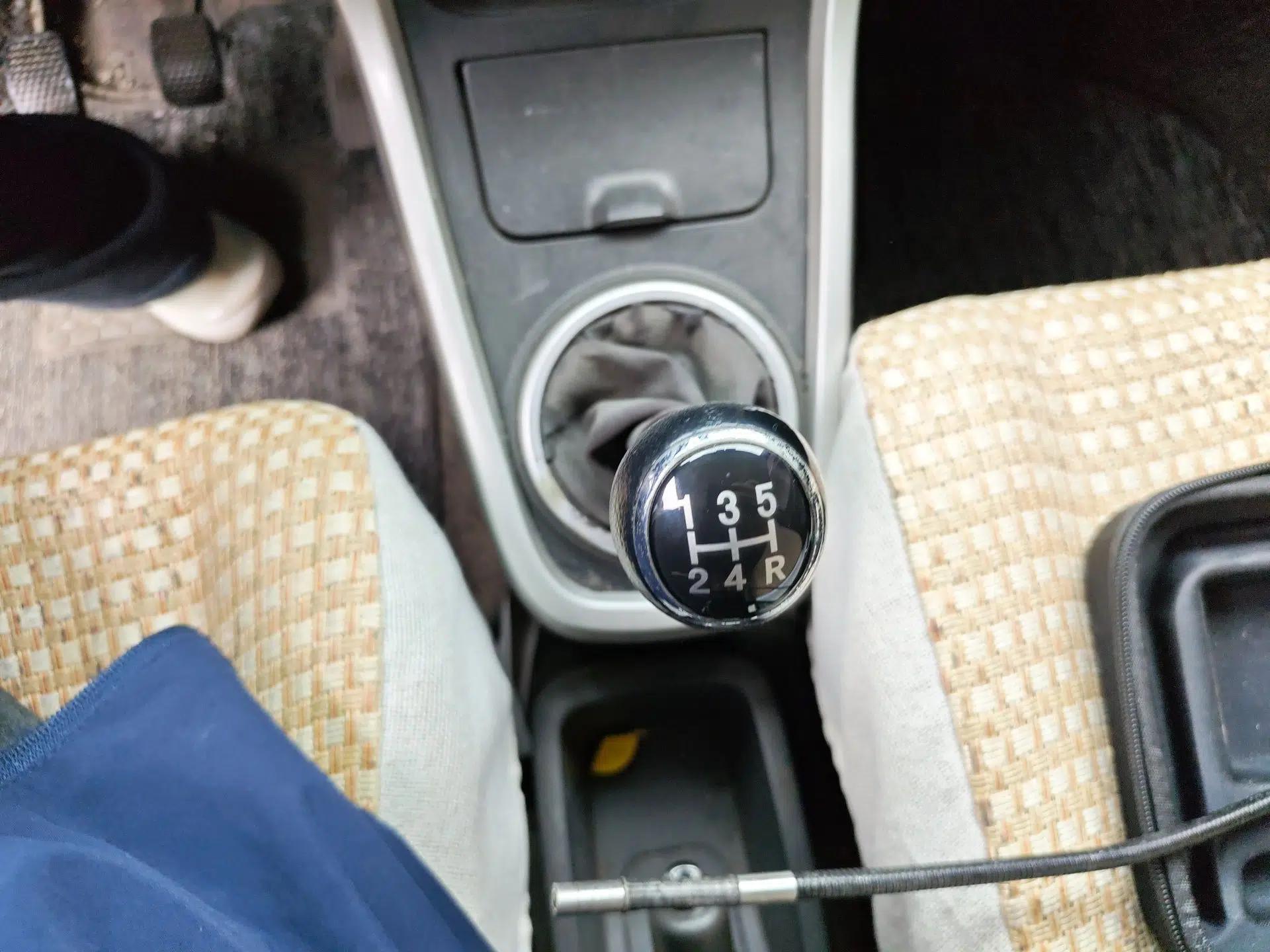 Suzuki Wagon R X5 2016 1.4L Entry Model China V Standard — миниатюра 15