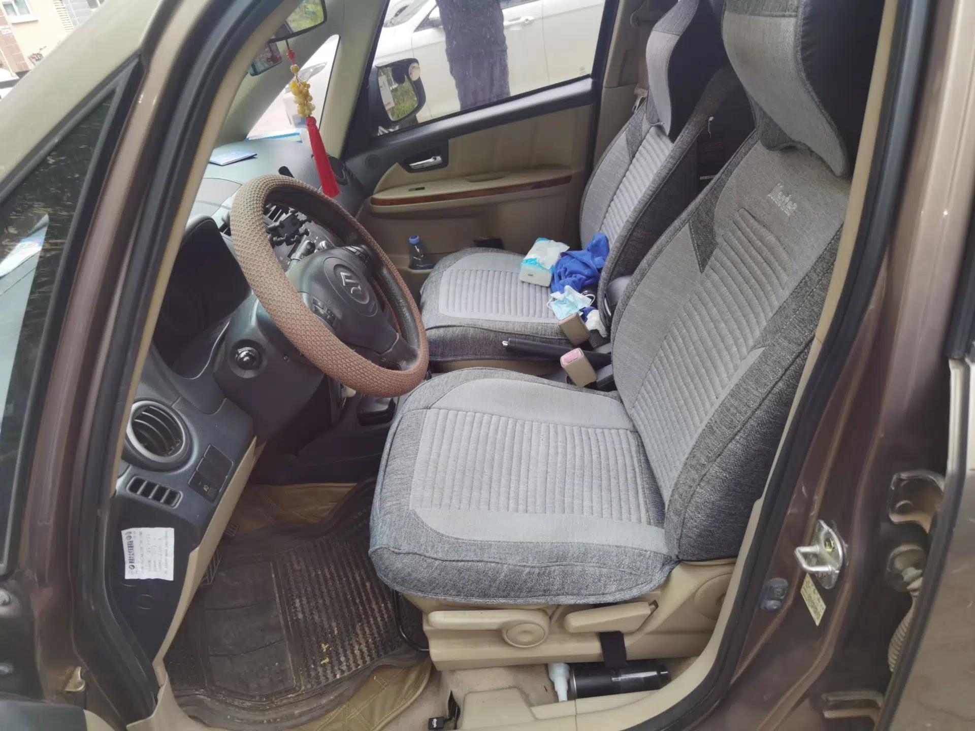 Suzuki SX4 S-Cross 2011 1.6L Automatic Luxury Version — миниатюра 16