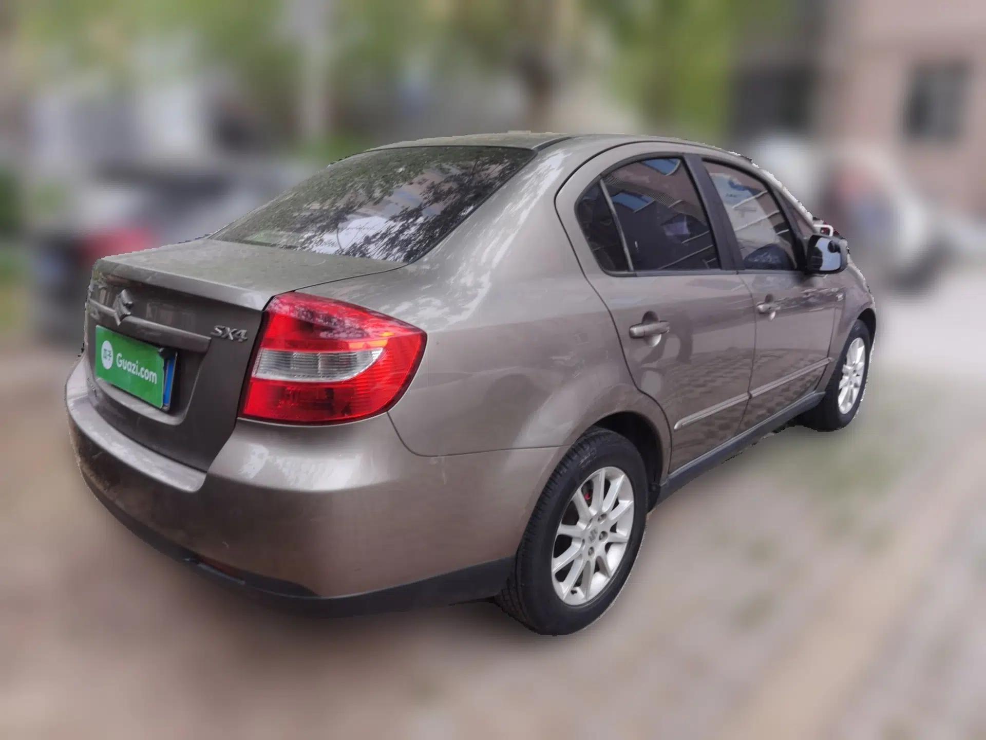 Suzuki SX4 S-Cross 2011 1.6L Automatic Luxury Version — миниатюра 6