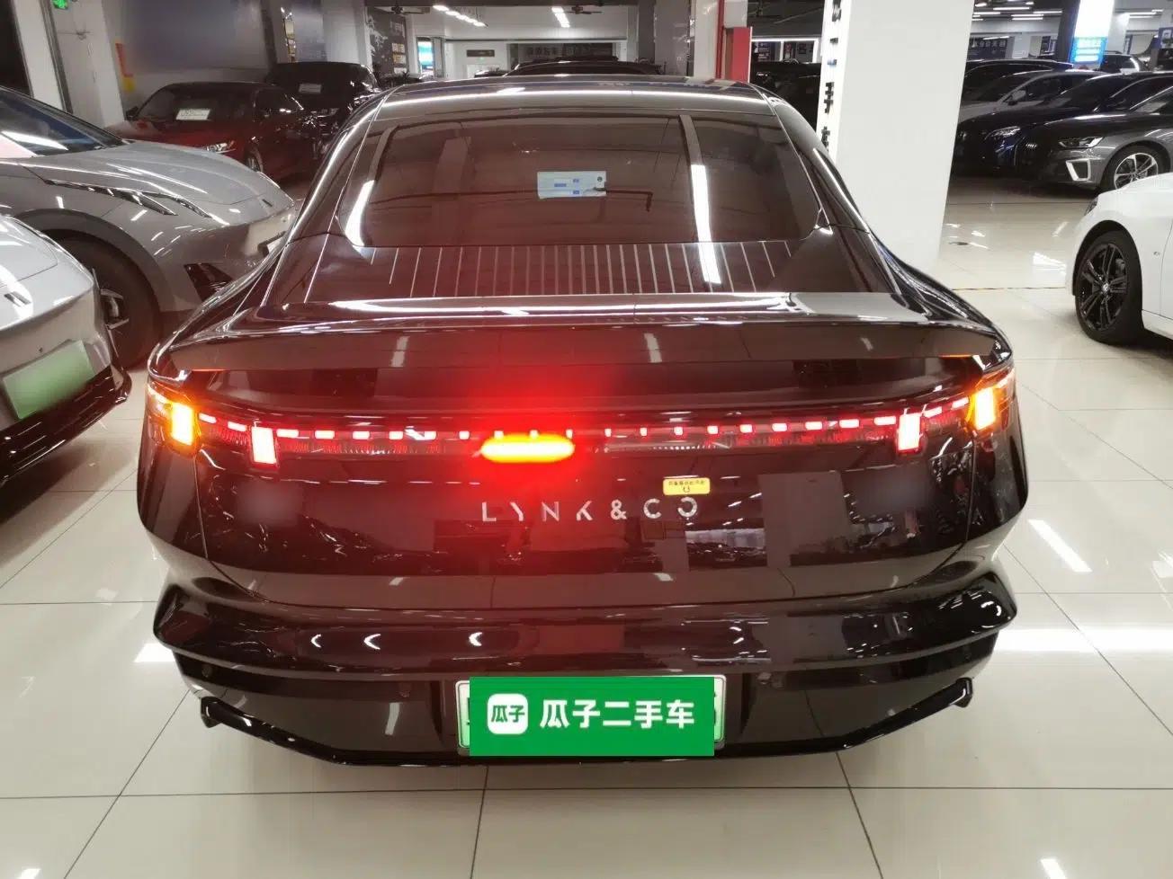 Lynk & Co Z10 2025 95 kWh 806 km Range Rear-Wheel Drive Advanced Driver-Assistance System Max — миниатюра 5