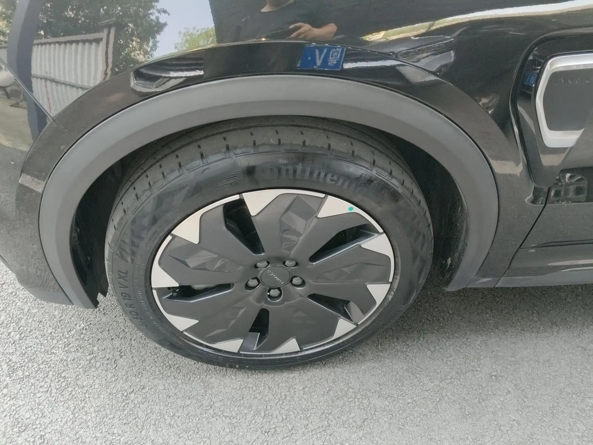 Lynk & Co 05 EM-P 2021 1.5TD PHEV HALO — миниатюра 8