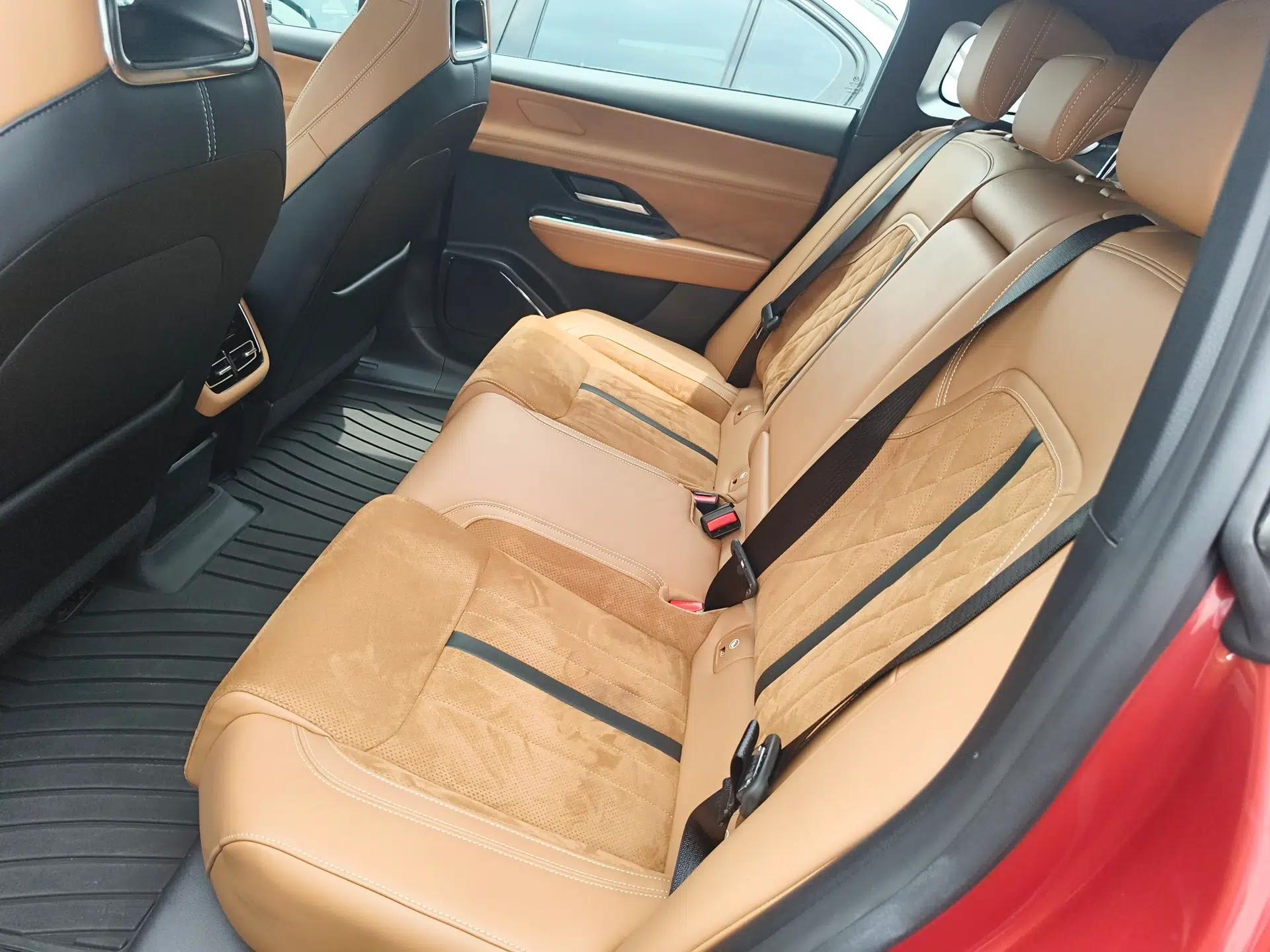 Mazda EZ-6 2024 Pure Electric 600 ZhiZun Edition — миниатюра 19