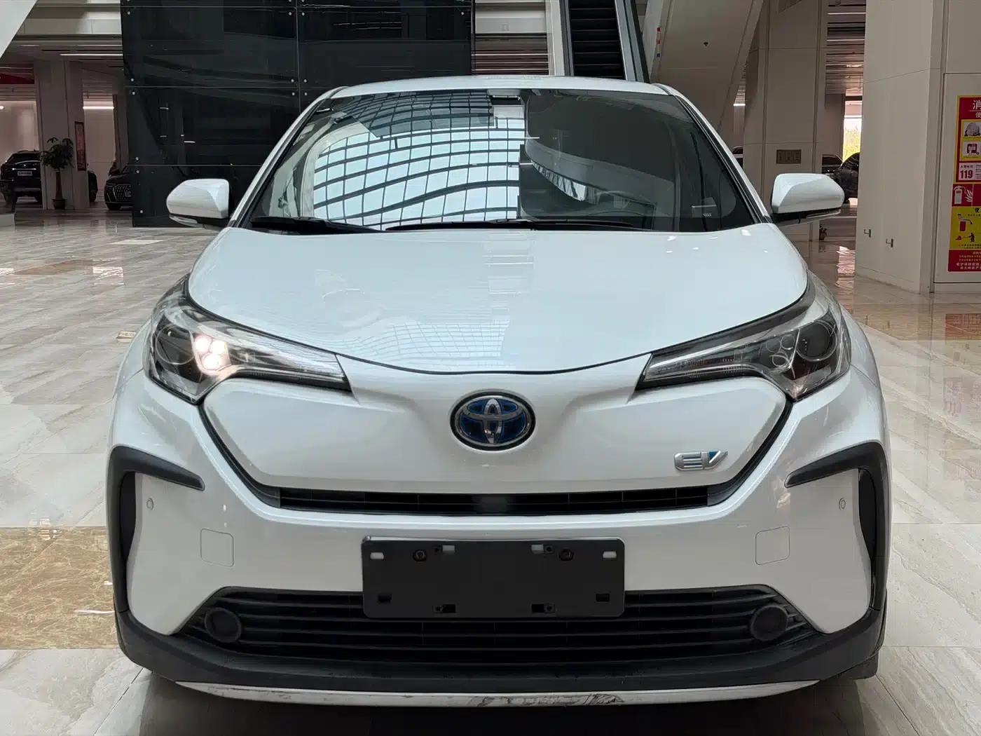 C-HR 2020 E-Smart Edition — миниатюра 2