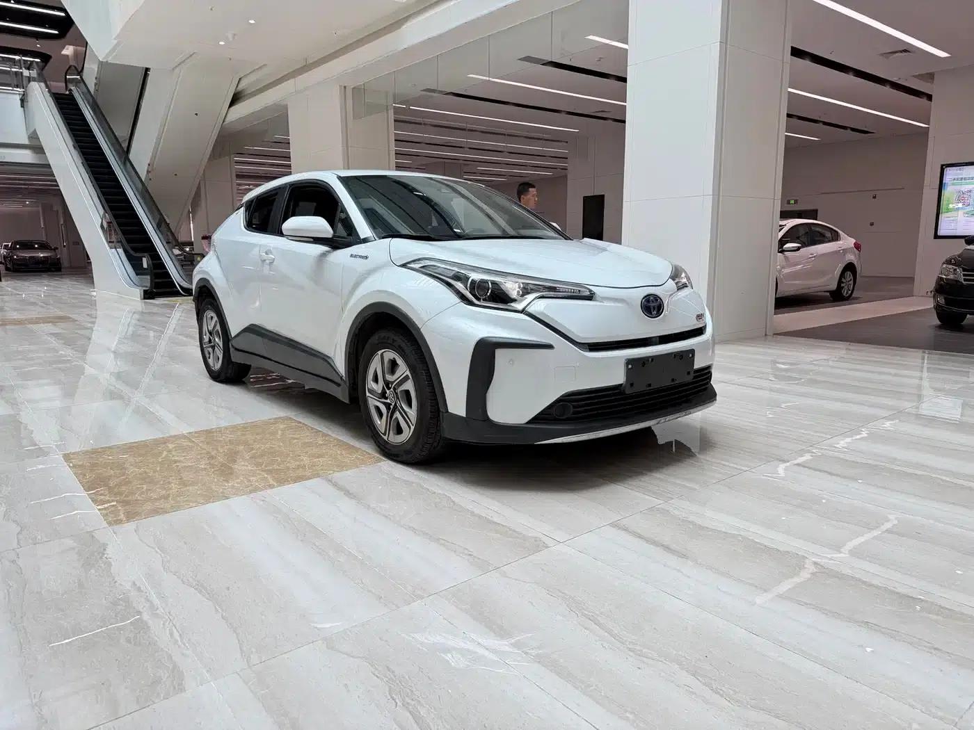 C-HR 2020 E-Smart Edition — миниатюра 3