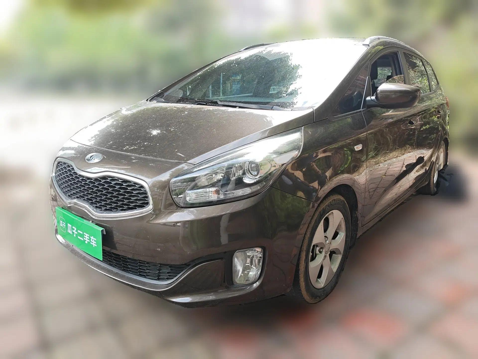 Kia Carens 2013 2.0L 5-Seater Automatic Standard Version China V Standard — миниатюра 1