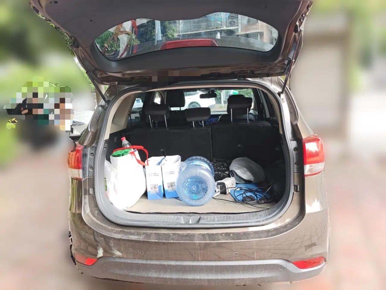 Kia Carens 2013 2.0L 5-Seater Automatic Standard Version China V Standard — миниатюра 20