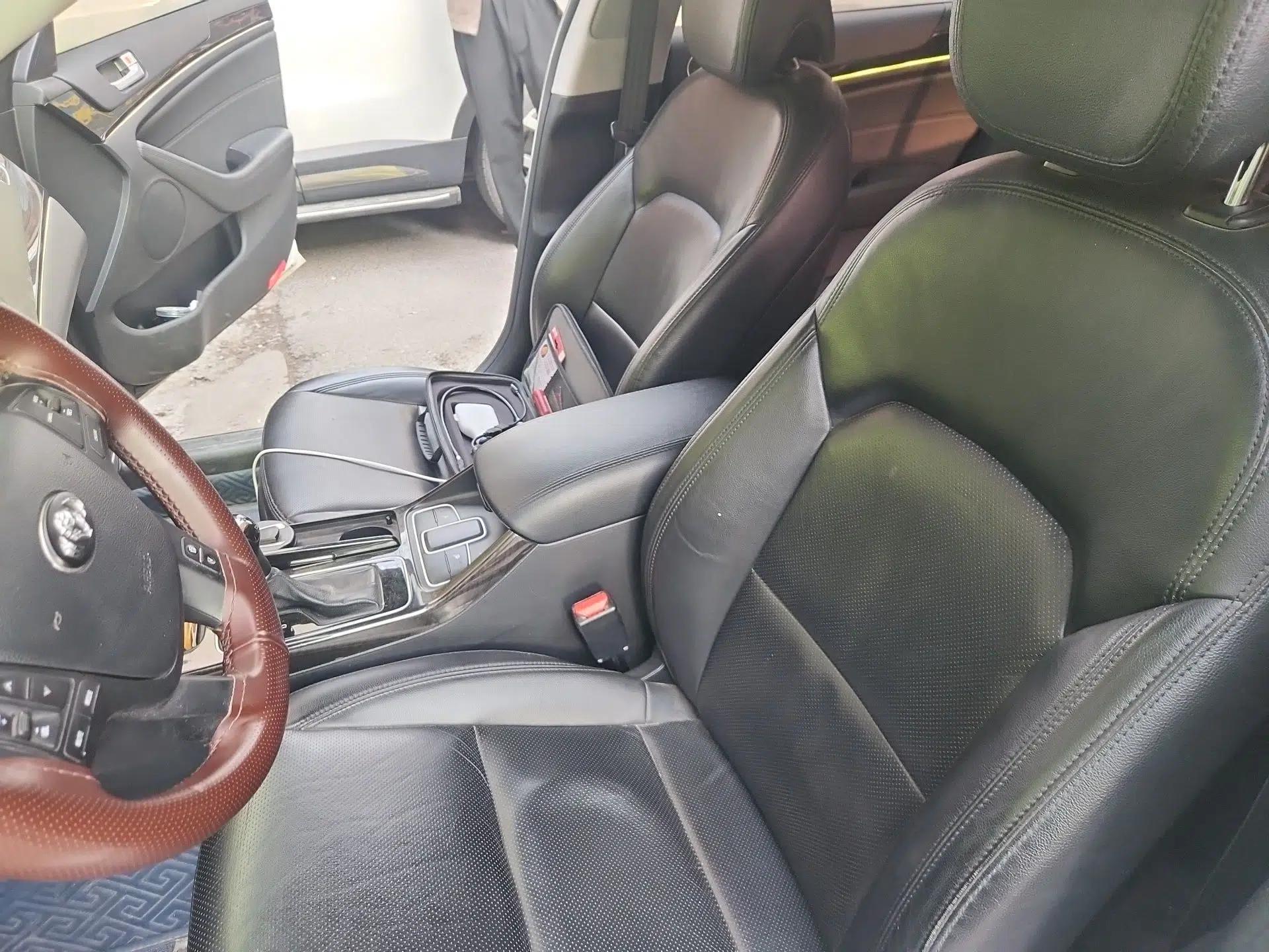 Kia Cadenza 2013 2.4L Business Sunroof Version China IV Standard — миниатюра 16