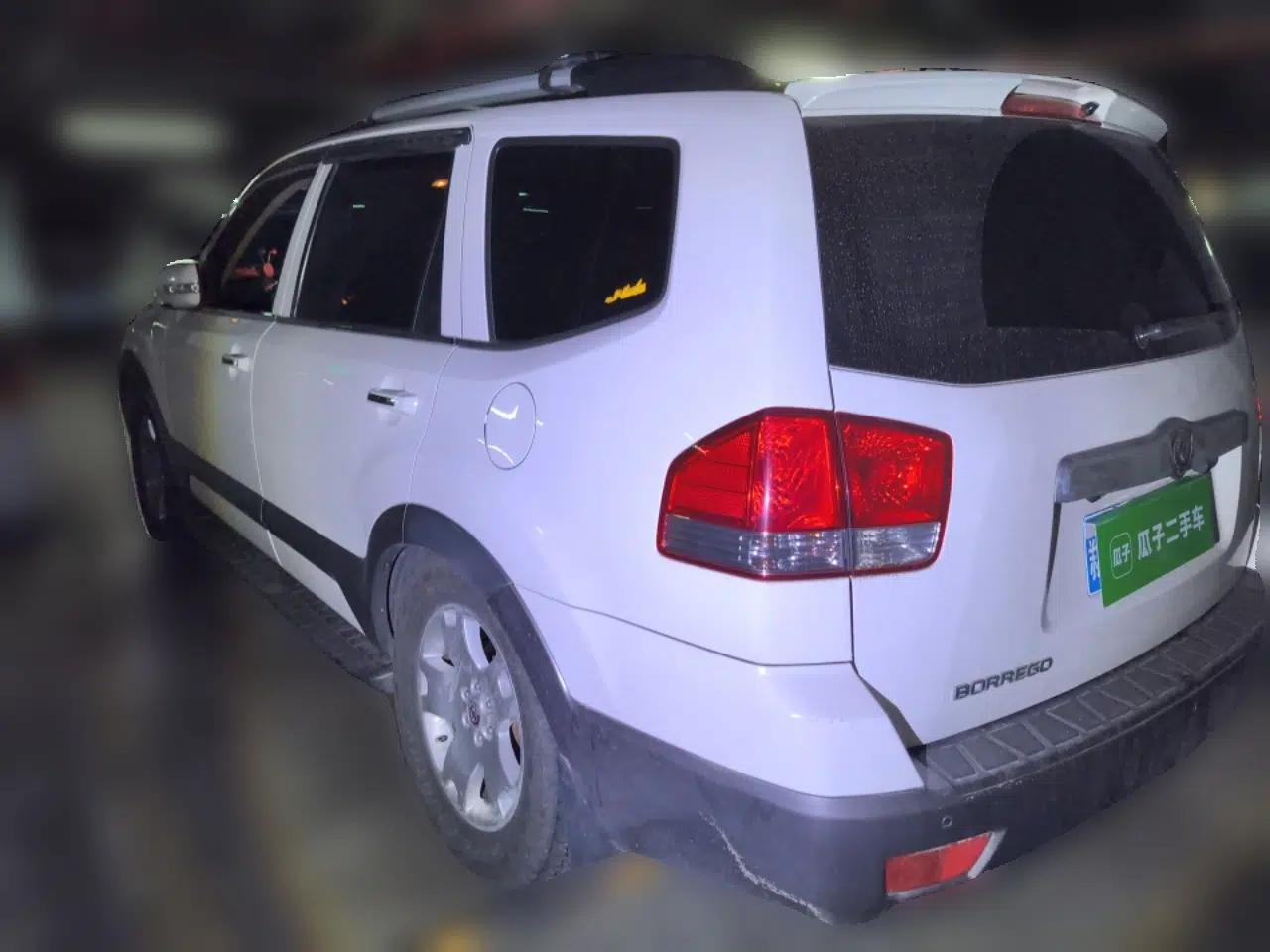 Kia Borrego 2008 3.8L Luxury Edition China IV — миниатюра 4