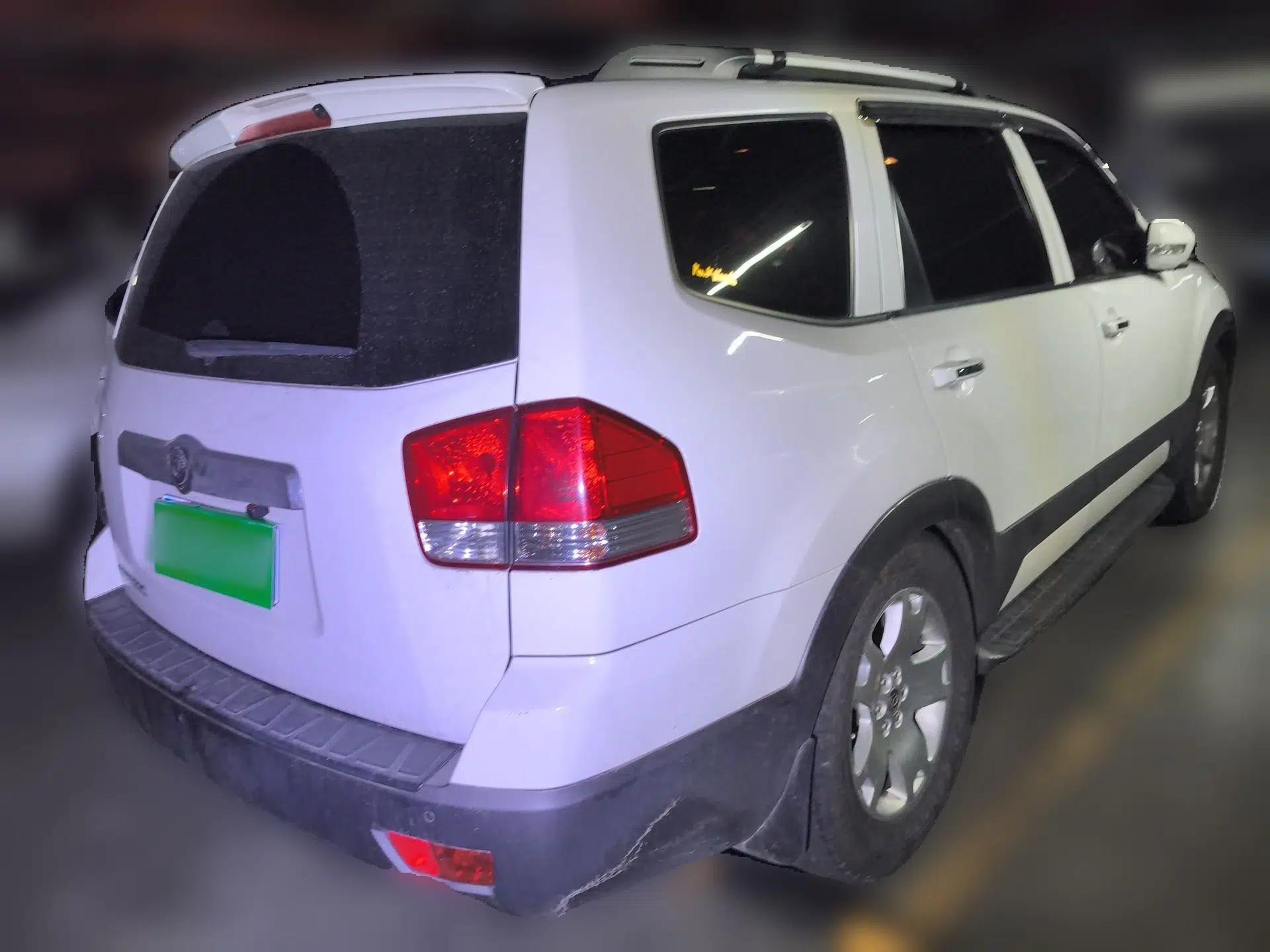 Kia Borrego 2008 3.8L Luxury Edition China IV — миниатюра 6