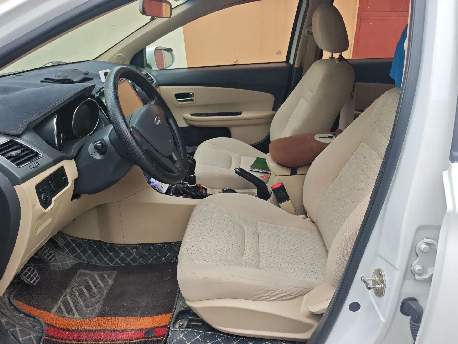 Chery E3 2015 1.5L Manual Fashion Model — миниатюра 16