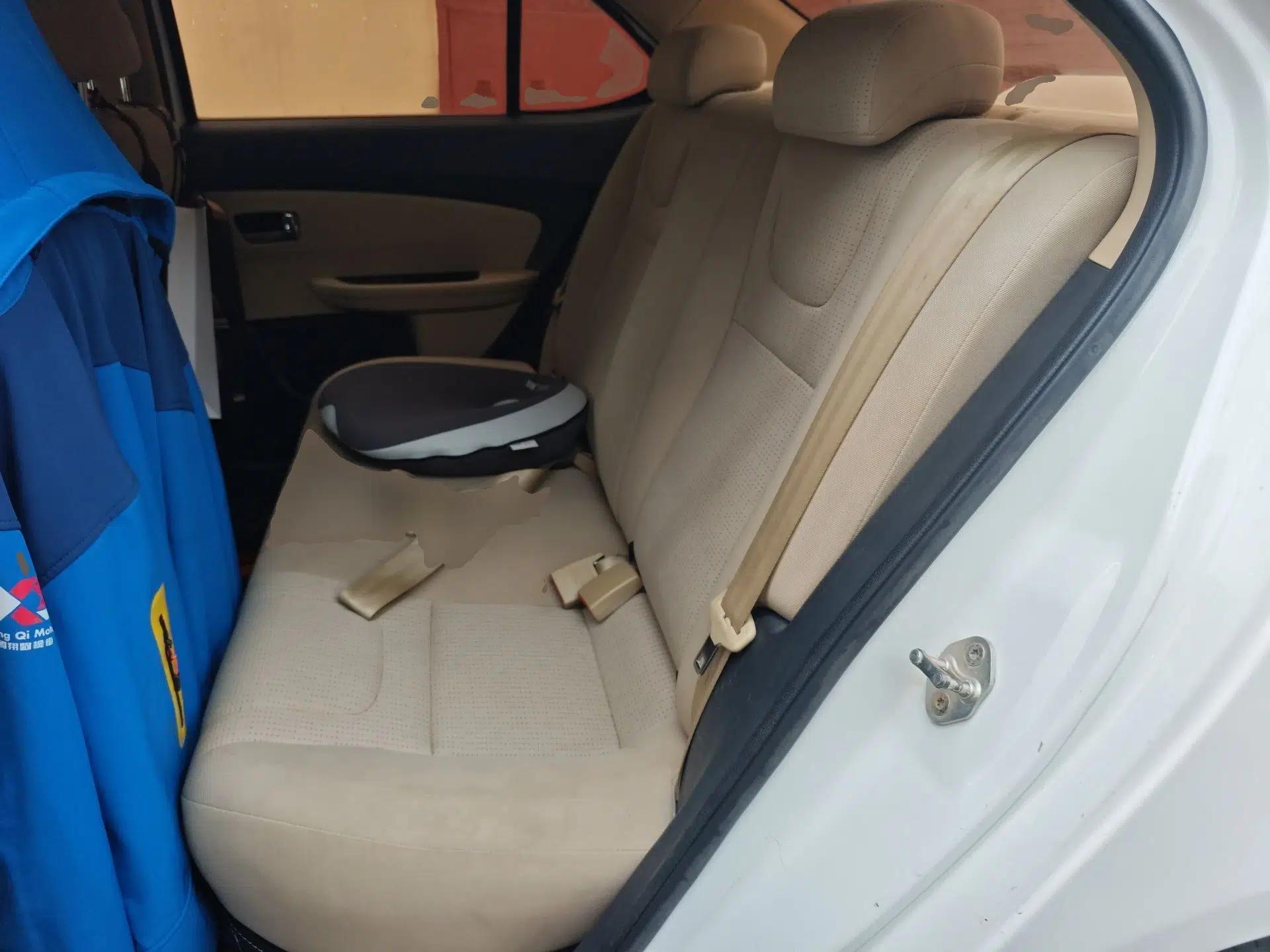 Chery E3 2015 1.5L Manual Fashion Model — миниатюра 18