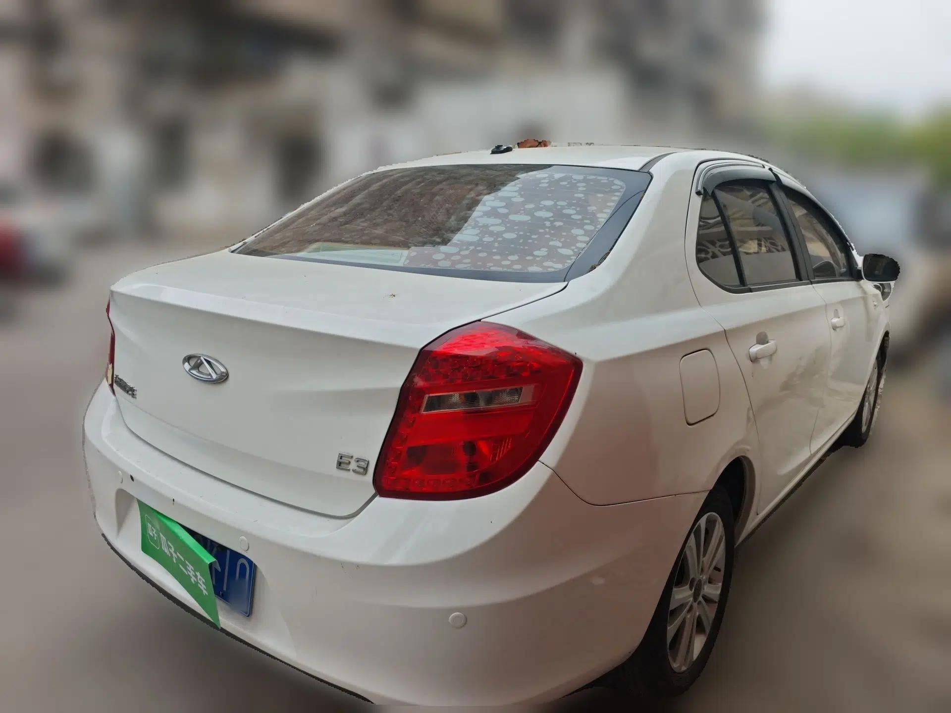 Chery E3 2015 1.5L Manual Fashion Model — миниатюра 6