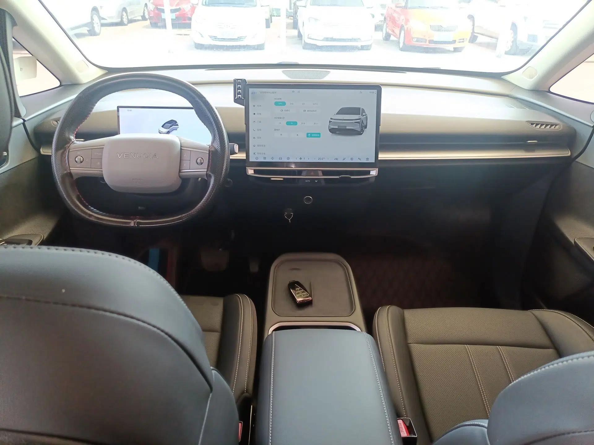 Venucia VX6 2025 Large Flat-Layout 520 Pro — миниатюра 13