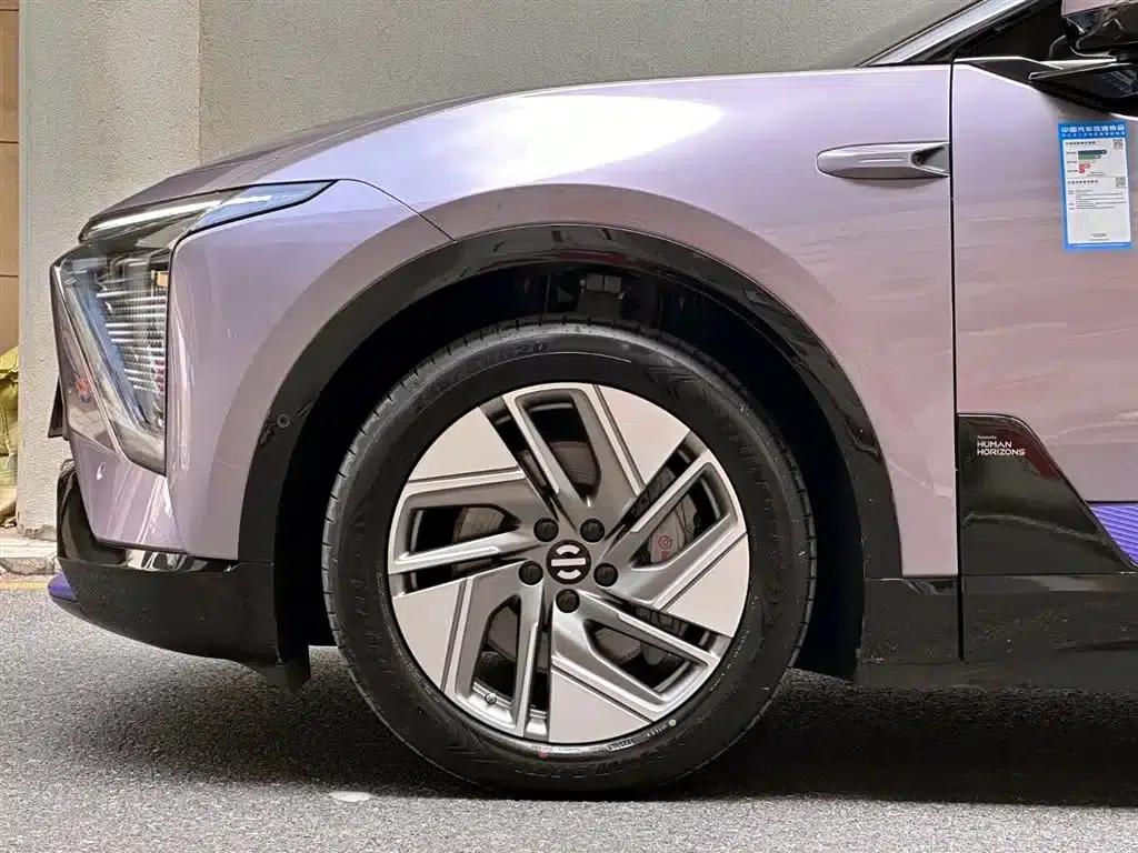 HiPhi Y 2023 560km Pioneer Edition — миниатюра 6