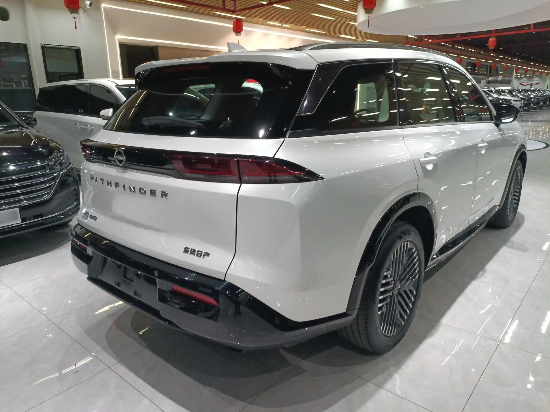 Nissan Pathfinder 2024 380 VC-TURBO Four-Wheel Drive Prestige Edition 6 Seats — миниатюра 6