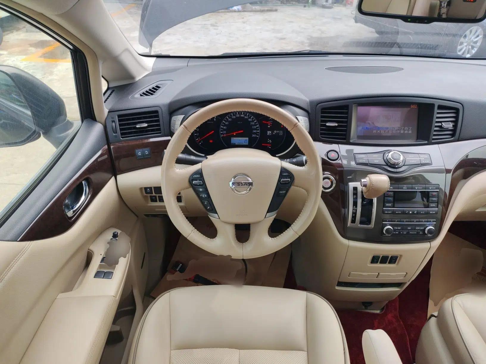 Nissan Quest 2015 3.5L SL — миниатюра 14