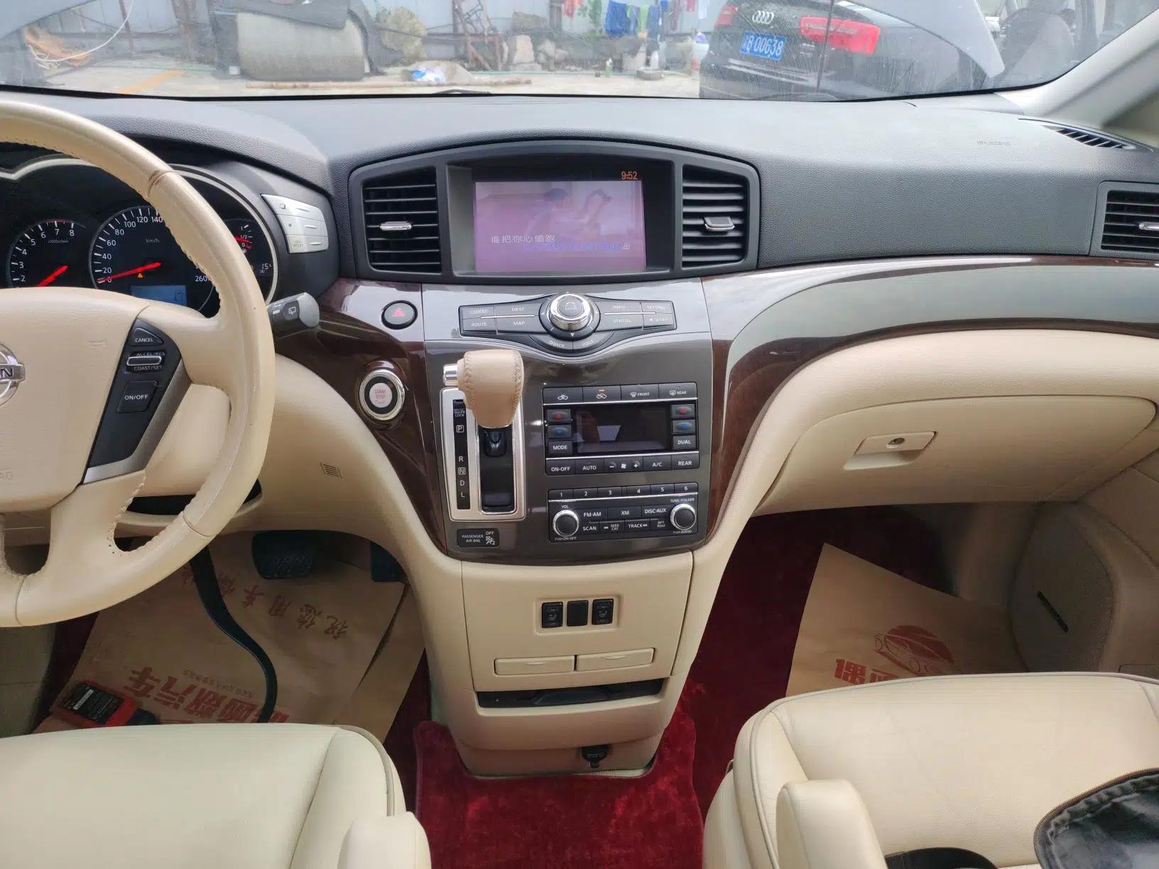 Nissan Quest 2015 3.5L SL — миниатюра 16