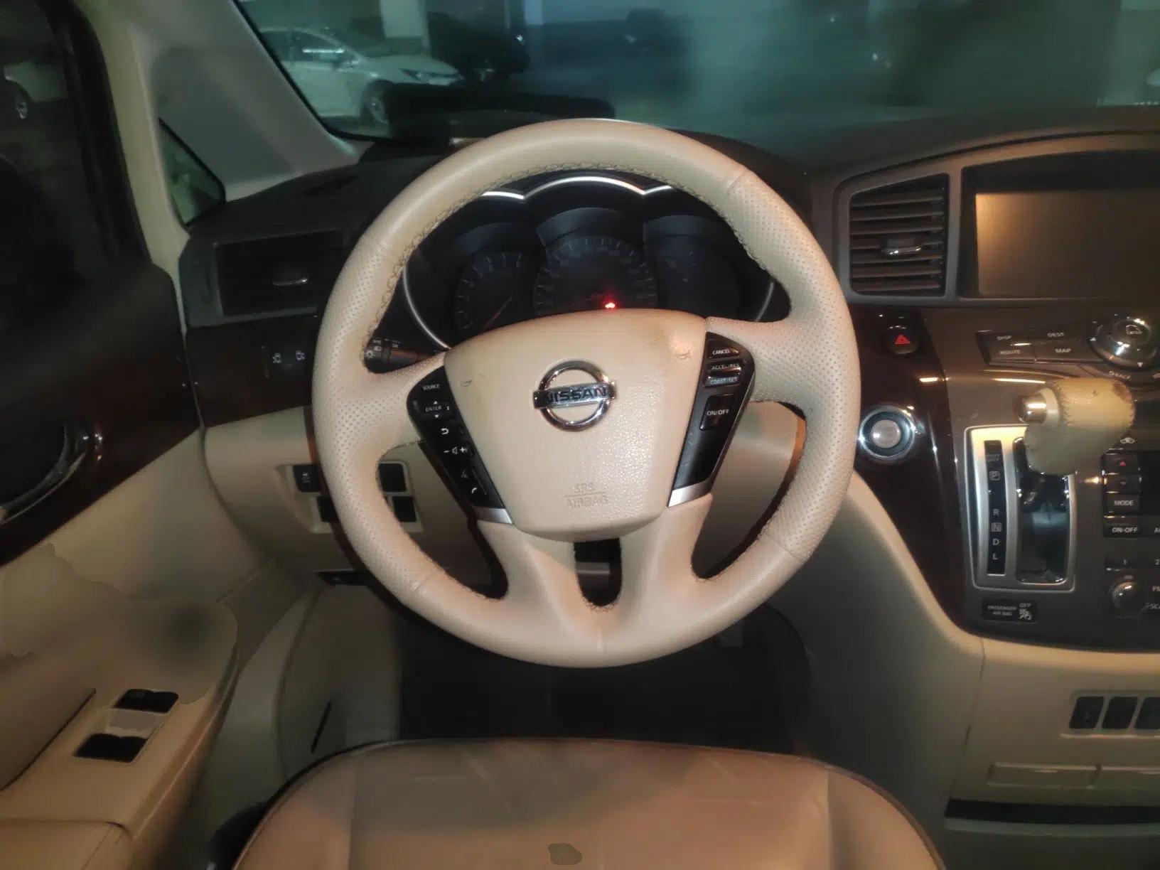 Nissan Quest 2012 3.5L SL — миниатюра 11