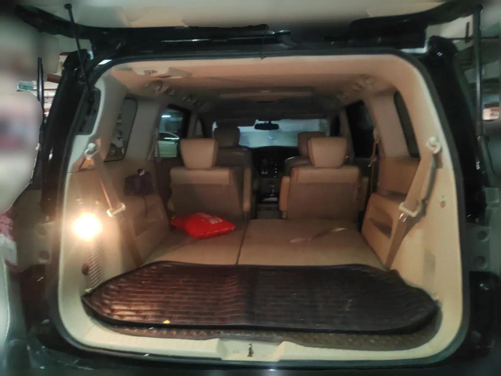 Nissan Quest 2012 3.5L SL — миниатюра 20