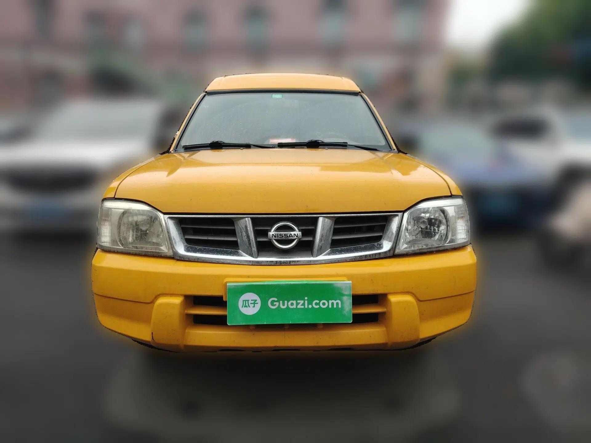 Nissan ZN Van 2013 2.4L Two-Wheel Drive Standard Model with 5 Seats — миниатюра 2