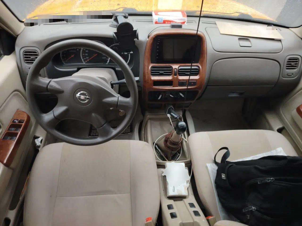 Nissan ZN Van 2013 2.4L Two-Wheel Drive Standard Model with 5 Seats — миниатюра 10
