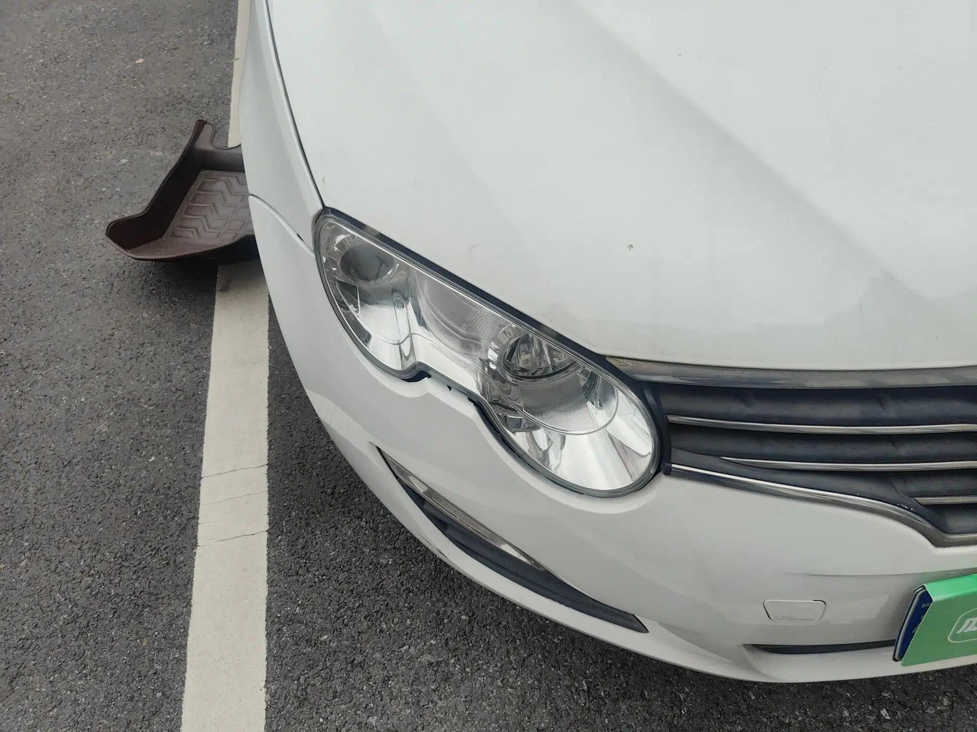 Roewe 550 2012 550 1.8L Automatic Value Edition — миниатюра 7
