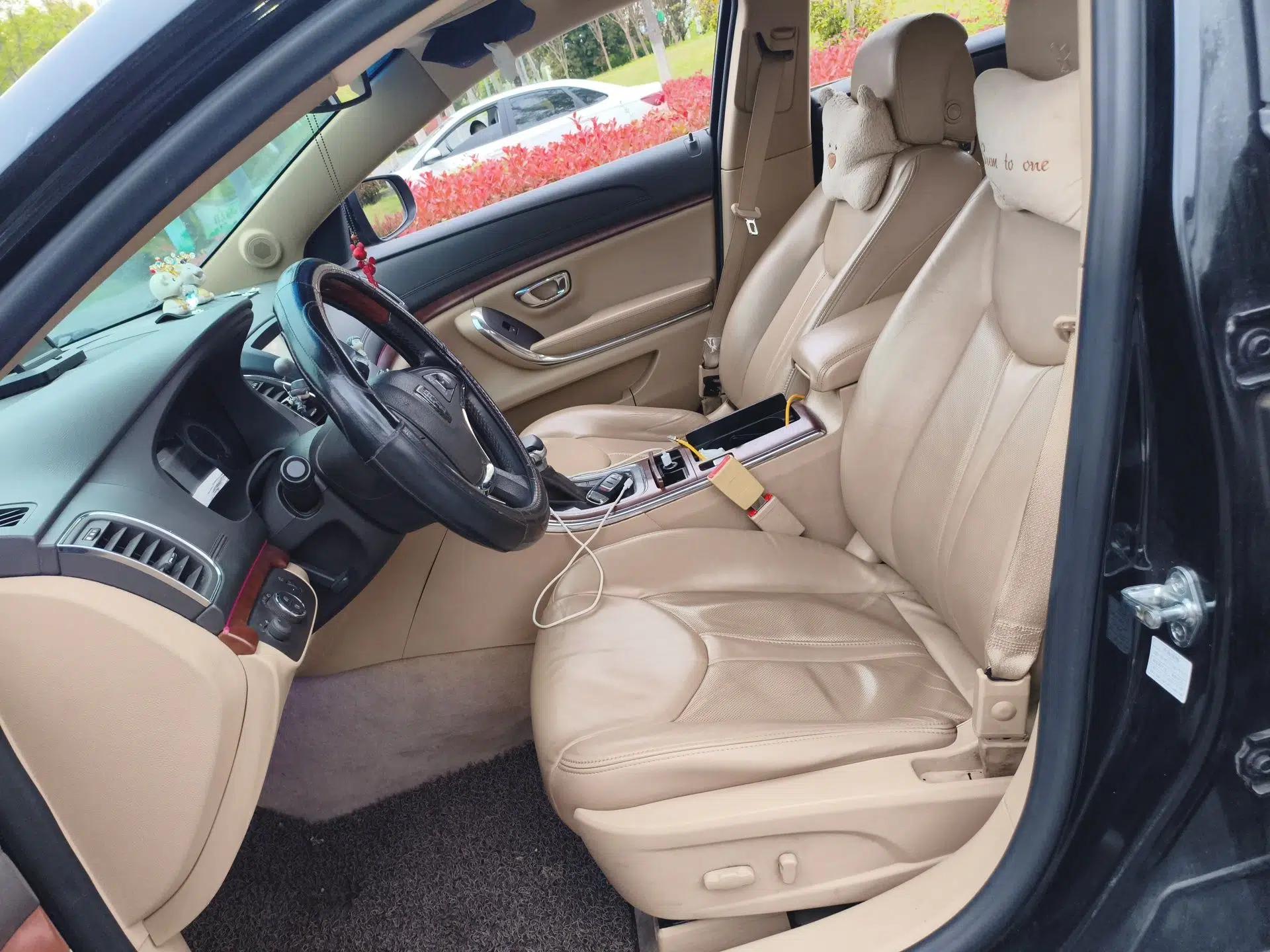Roewe 950 2012 2.4L Luxury Edition — миниатюра 16