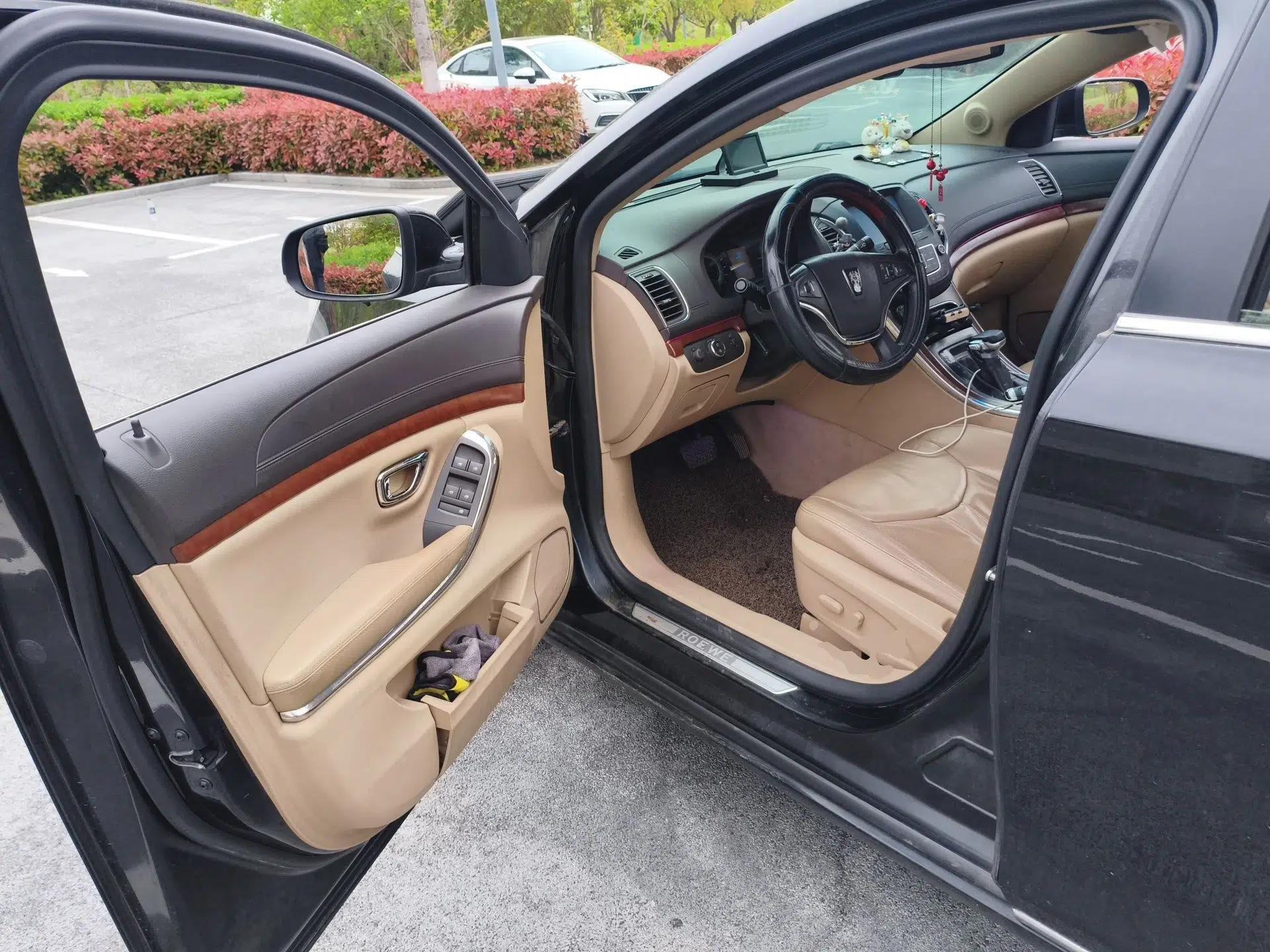 Roewe 950 2012 2.4L Luxury Edition — миниатюра 17