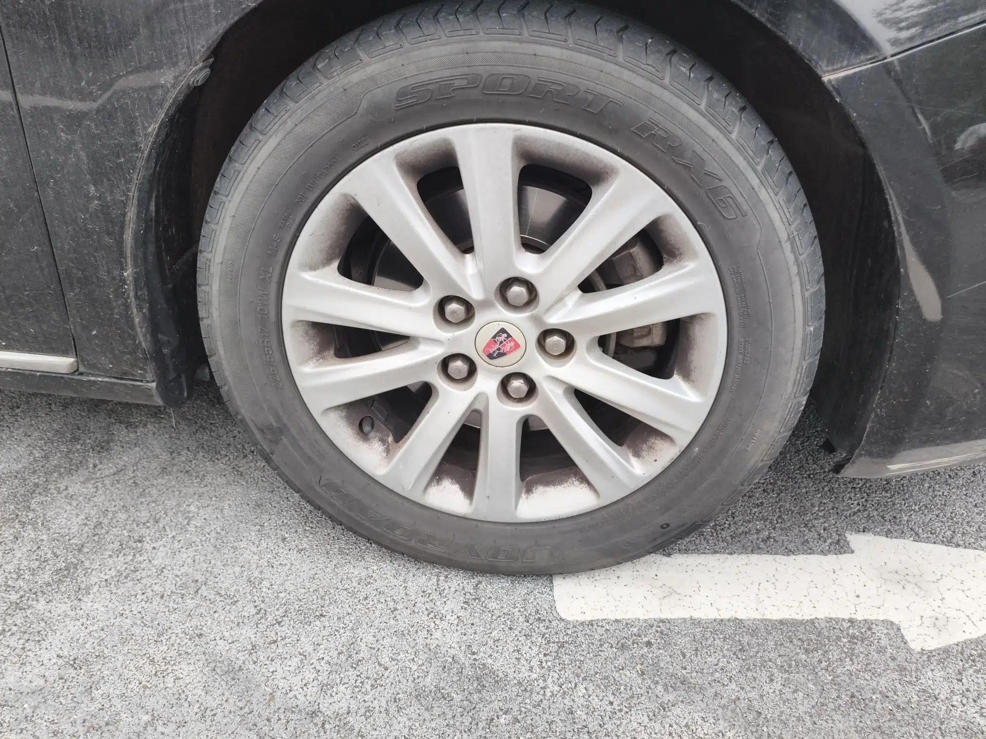 Roewe 950 2012 2.4L Luxury Edition — миниатюра 8