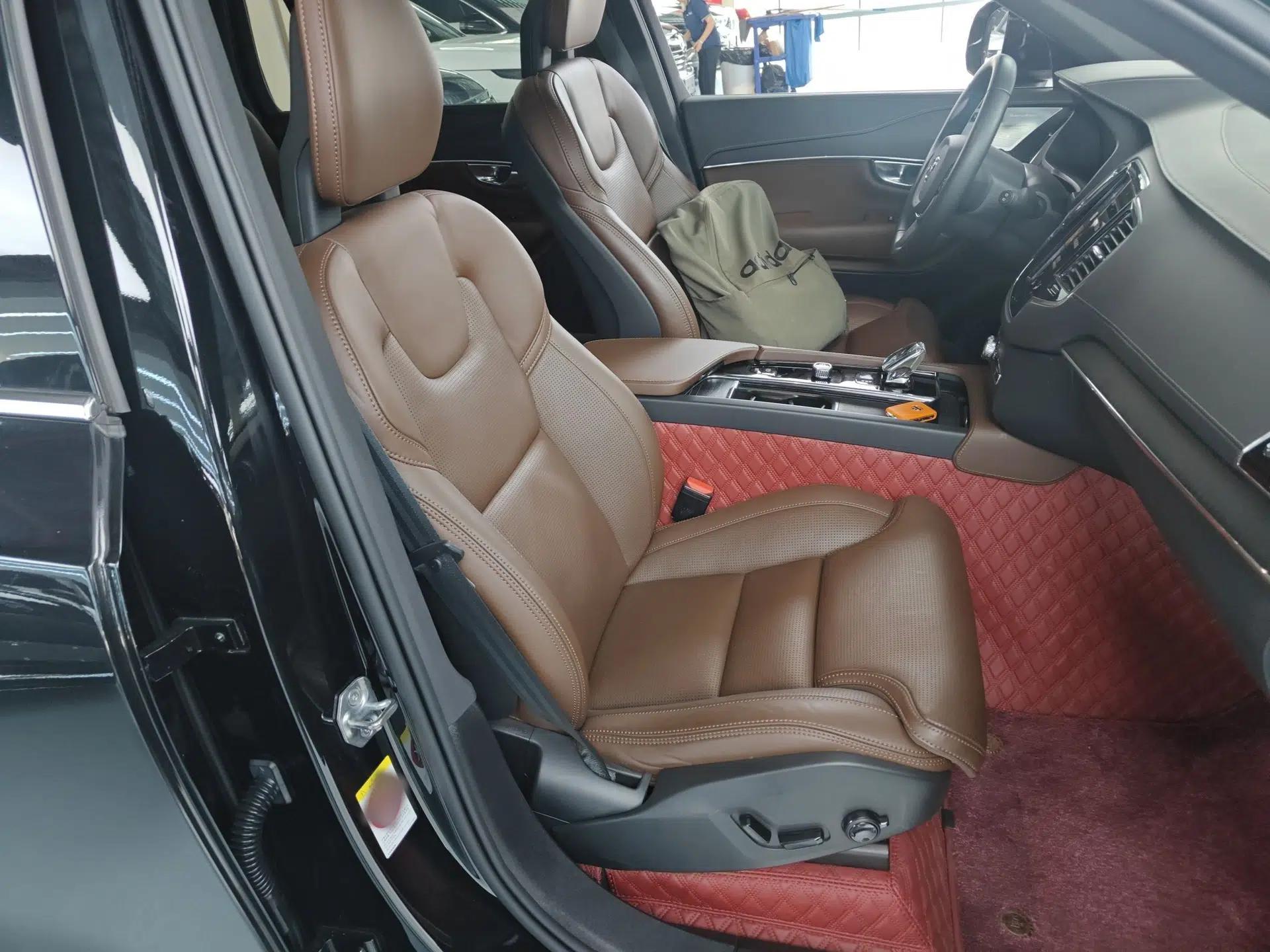 Volvo XC90 New Energy 2022 E-Drive Hybrid T8 Luxury Flagship 7-Seater — миниатюра 23