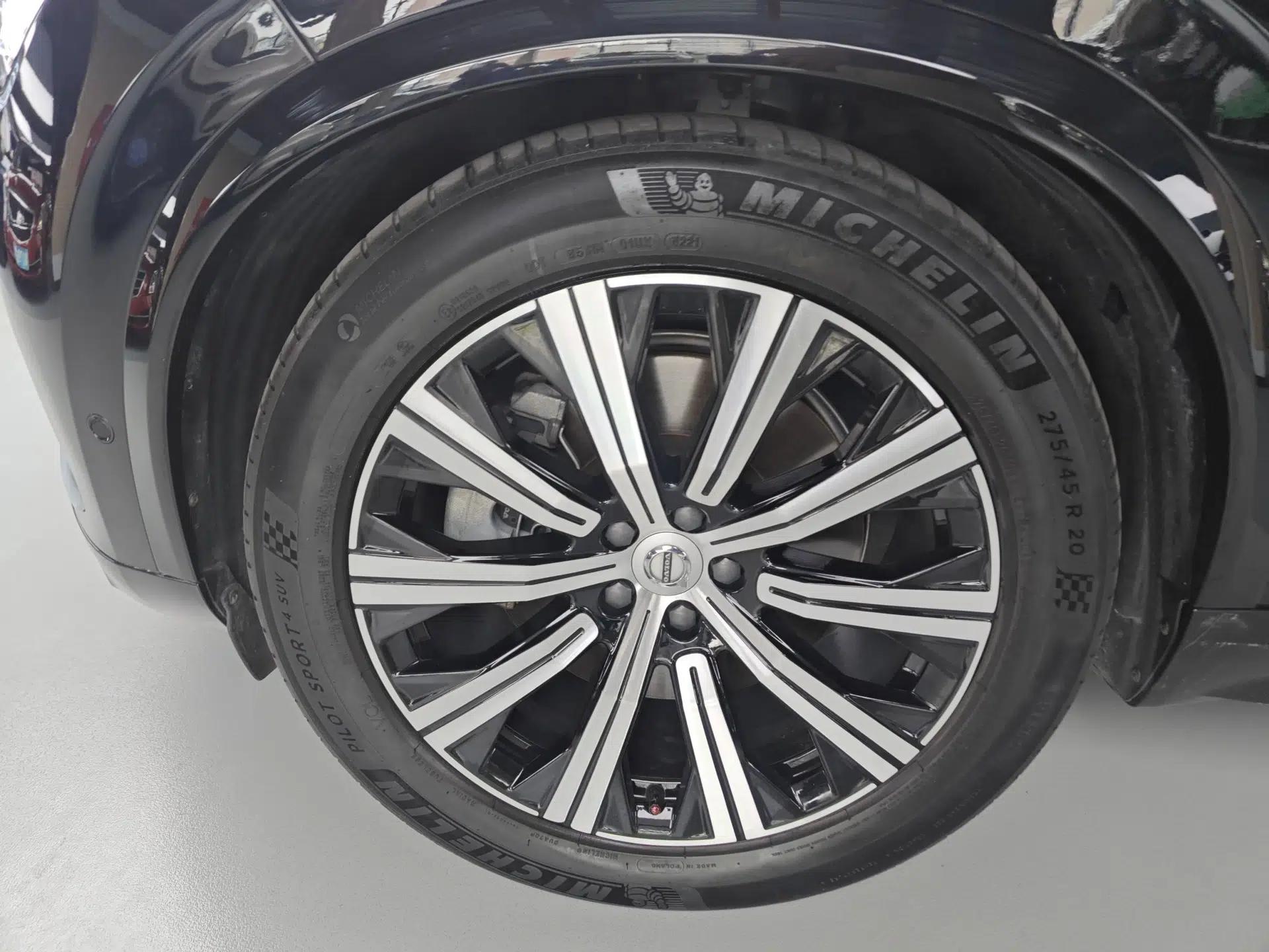 Volvo XC90 New Energy 2022 E-Drive Hybrid T8 Luxury Flagship 7-Seater — миниатюра 8