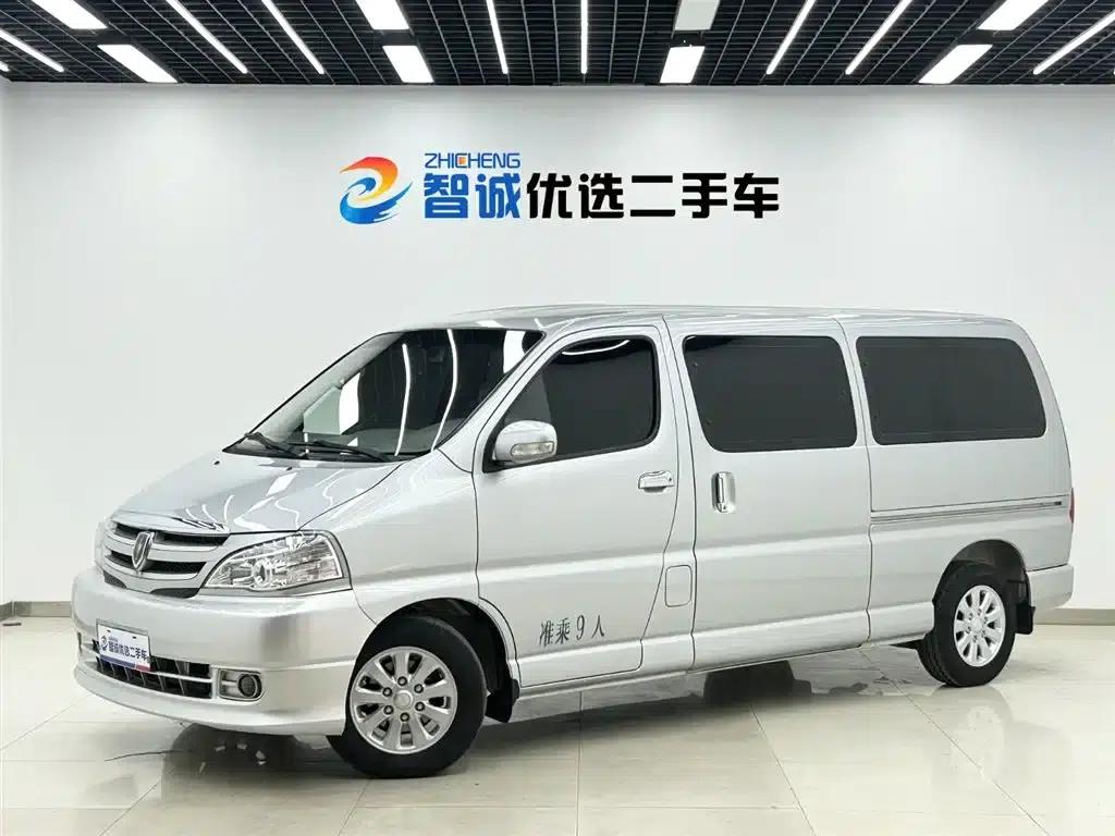 Grace 2010 2.4L-3rd Generation Premium Standard 9-seater 4RB2 — миниатюра 1